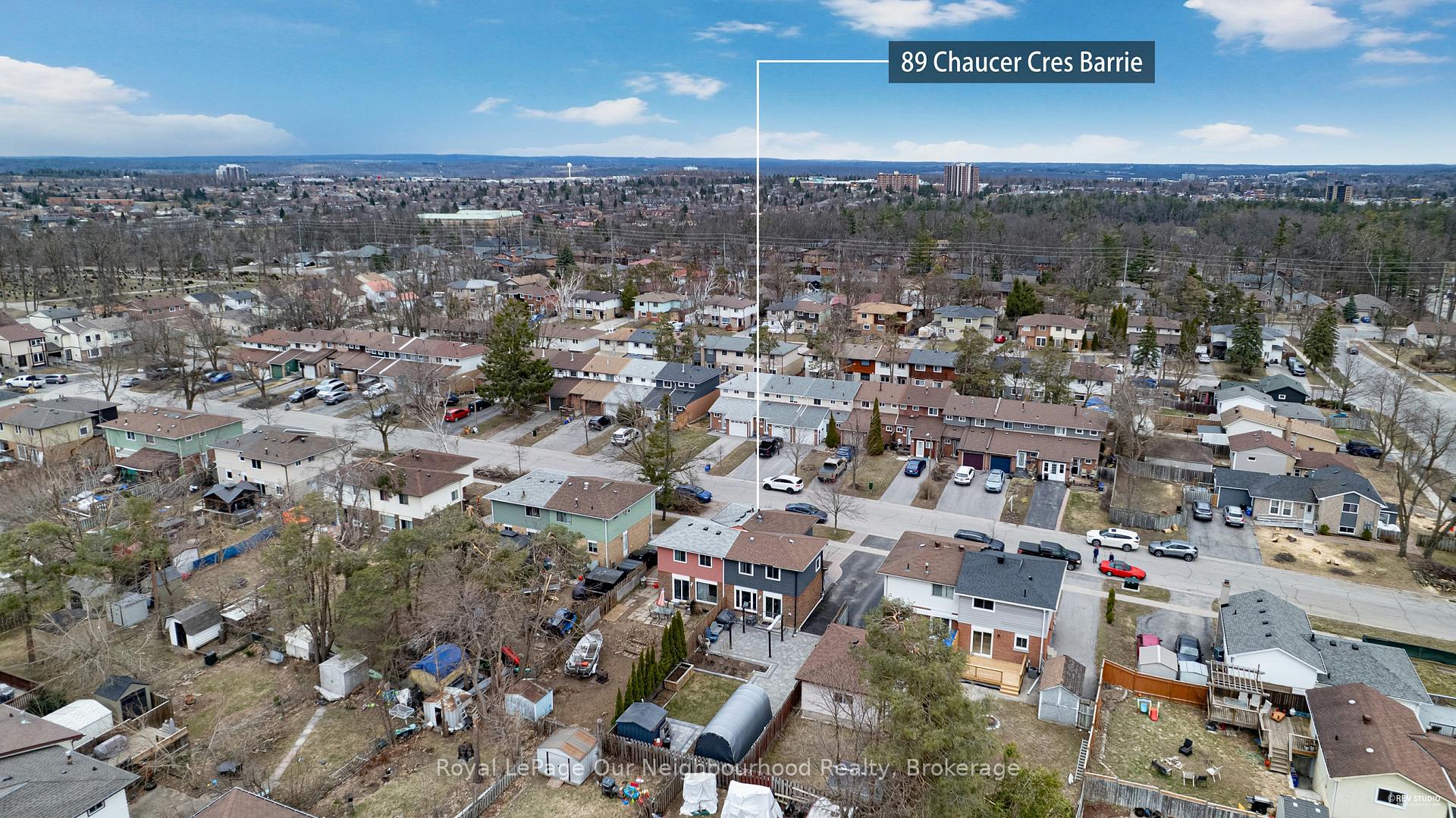Photo 39 of 89 Chaucer Crescent, Barrie, Letitia Heights — HOMEH