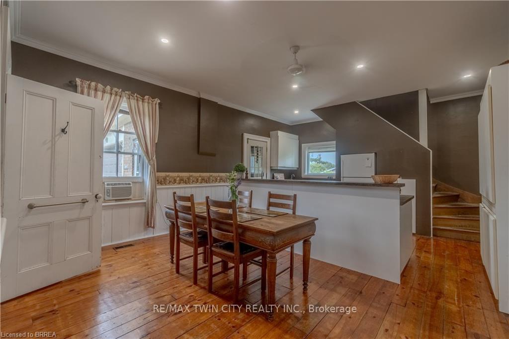 Photo 10 of 49 Market Street, Brant, Paris — HOMEH