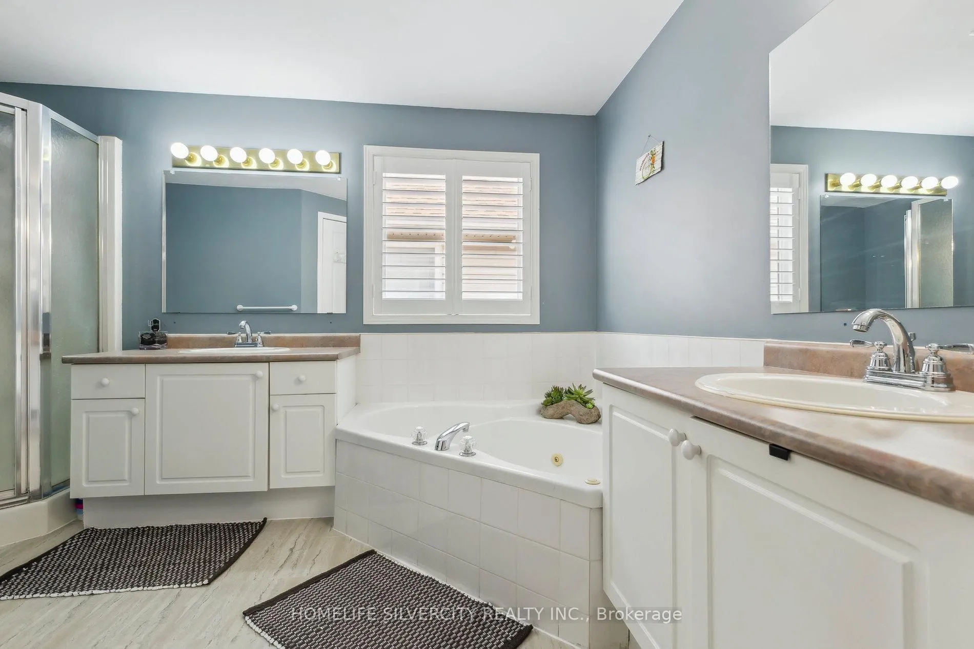 Photo 16 of 221 Grey Fox Drive, Kitchener — HOMEH