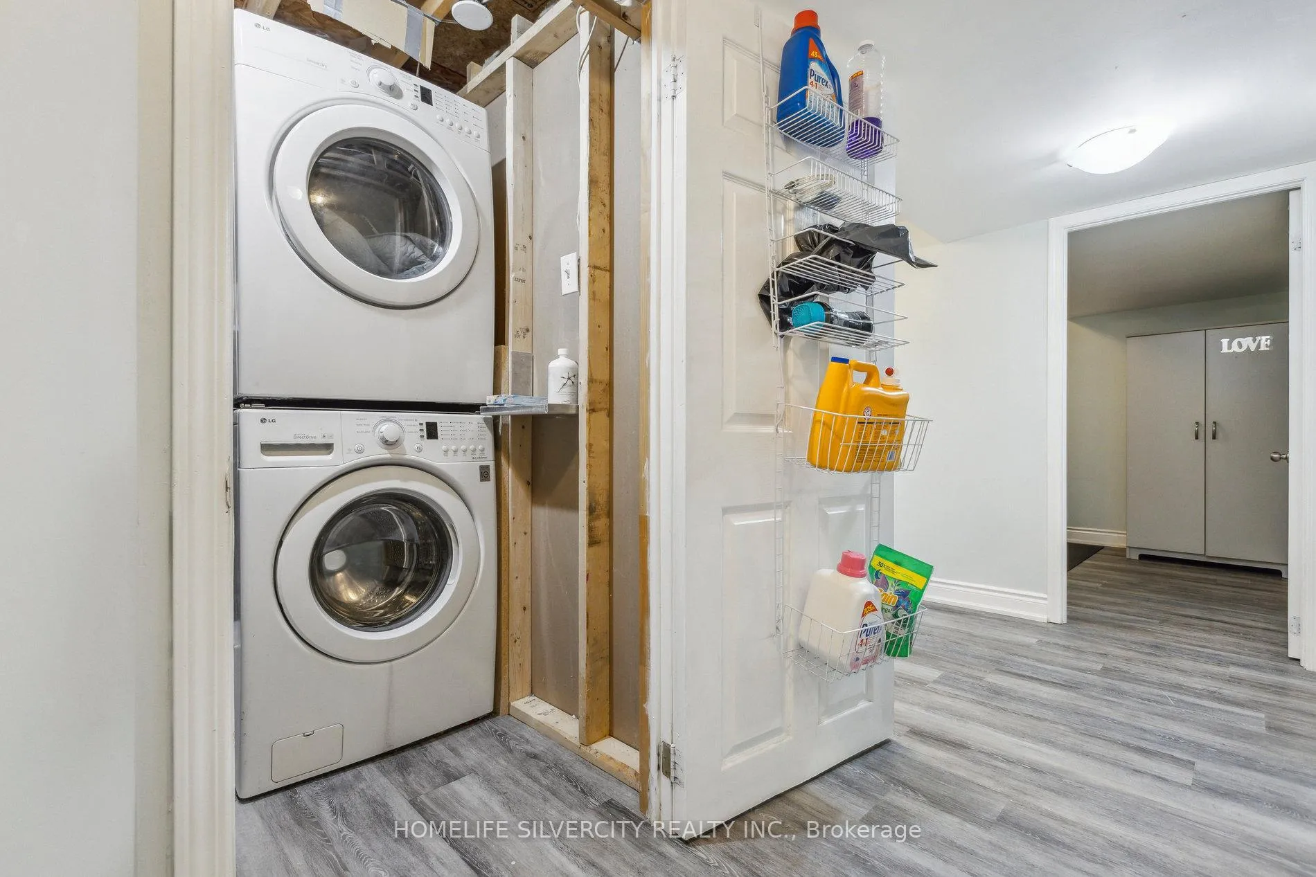 Photo 21 of 221 Grey Fox Drive, Kitchener — HOMEH