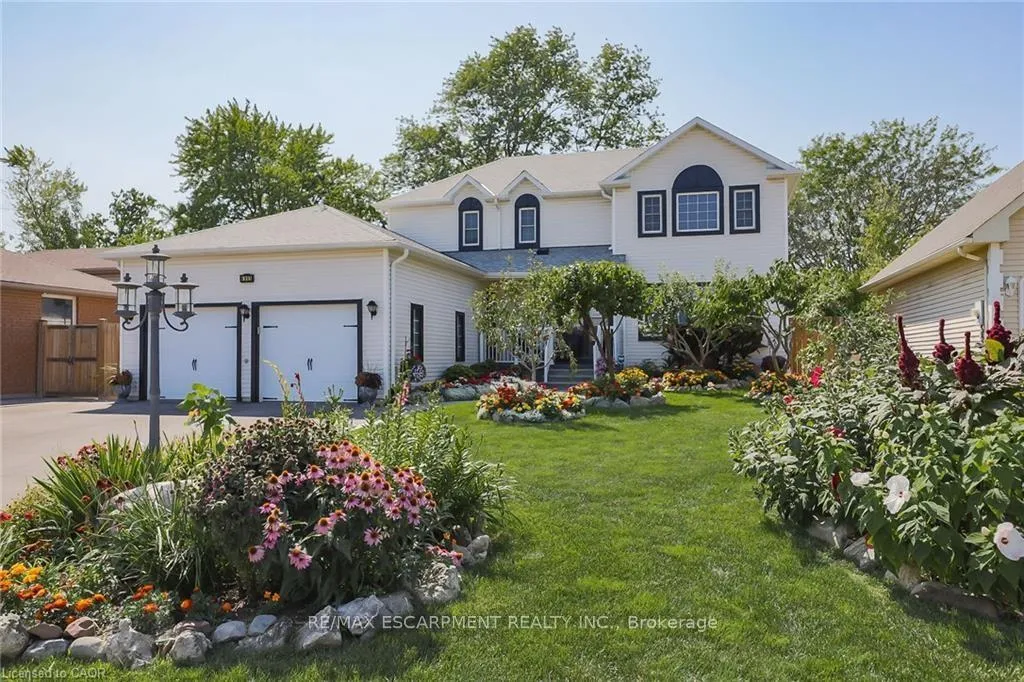 Front of 4965 Alexandra Avenue