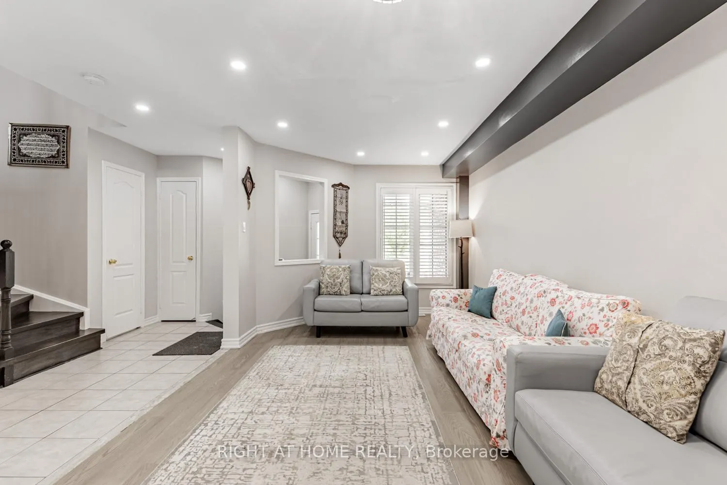 Photo 6 of 222 Albright Road, Brampton, Fletcher's Creek Village — HOMEH