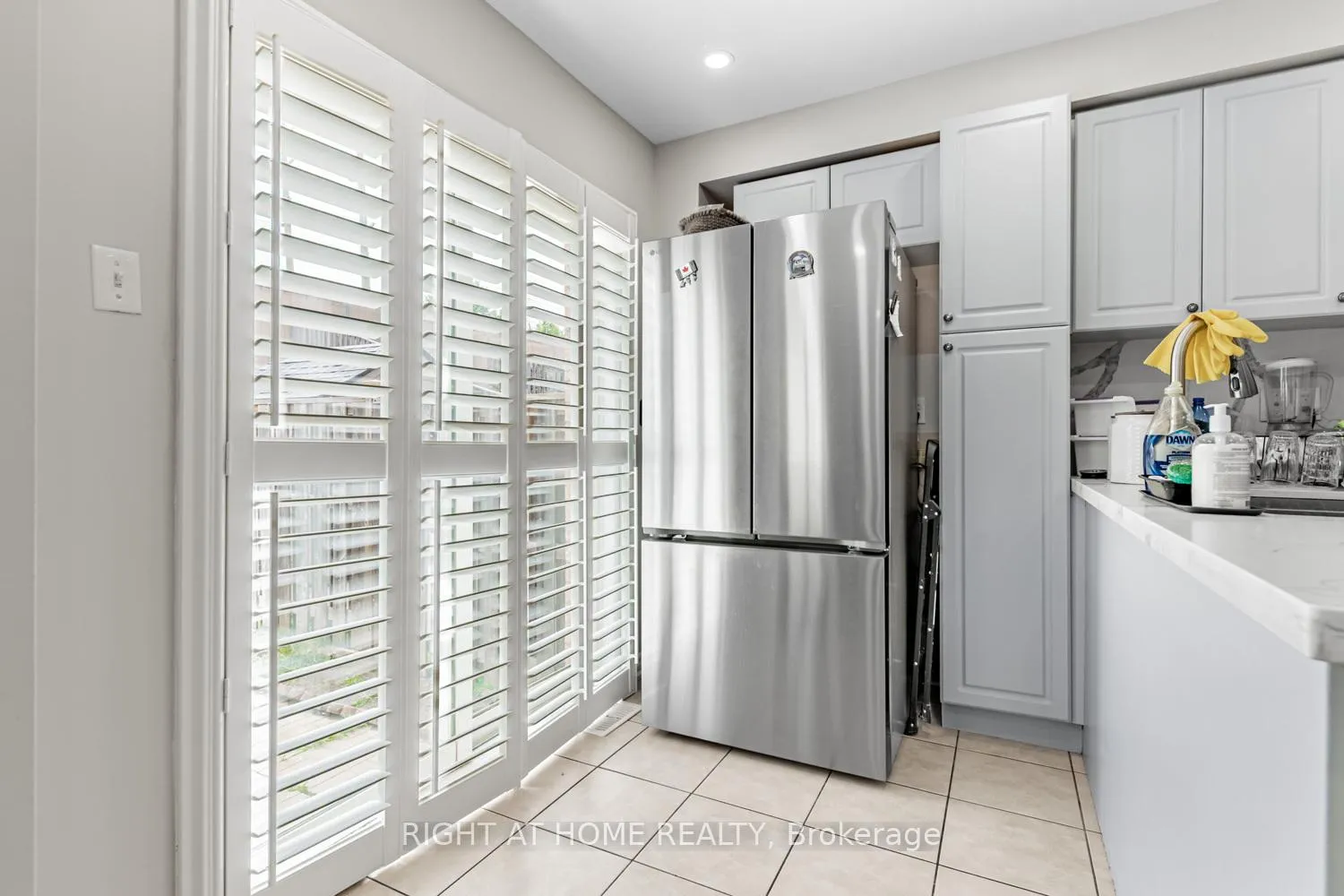 Photo 11 of 222 Albright Road, Brampton, Fletcher's Creek Village — HOMEH