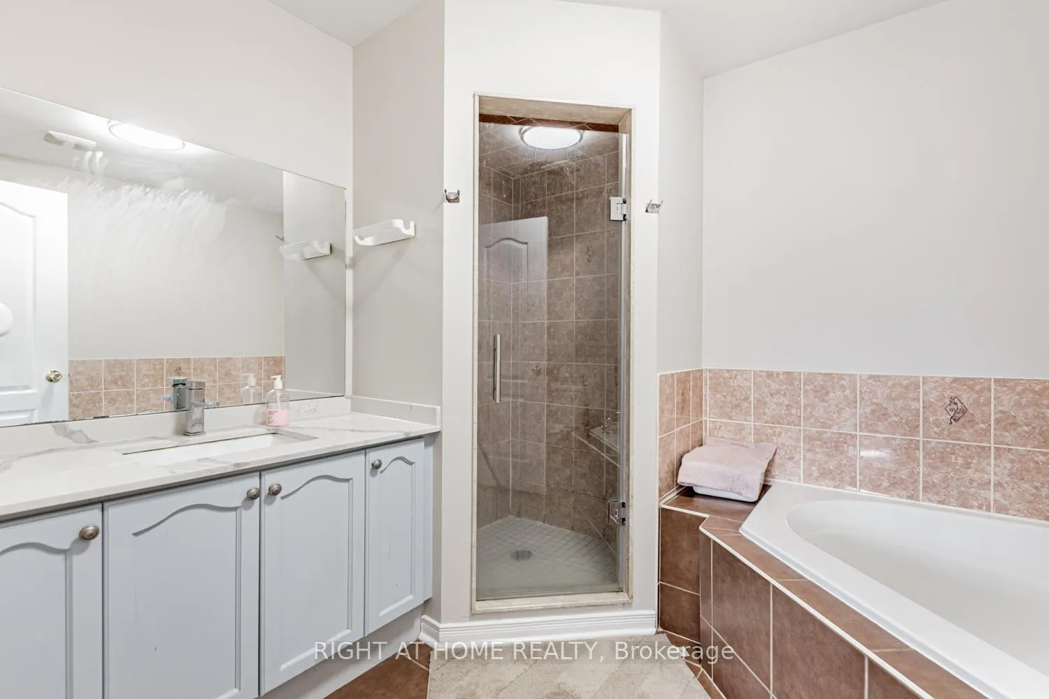 Photo 20 of 222 Albright Road, Brampton, Fletcher's Creek Village — HOMEH