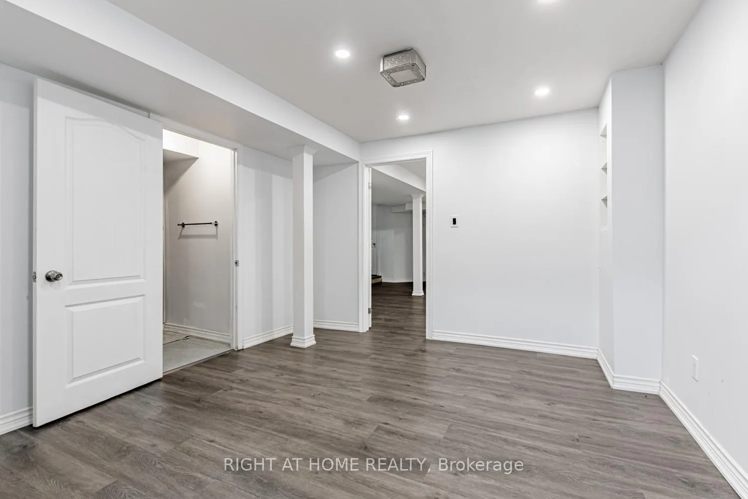 Photo 31 of 222 Albright Road, Brampton, Fletcher's Creek Village — HOMEH