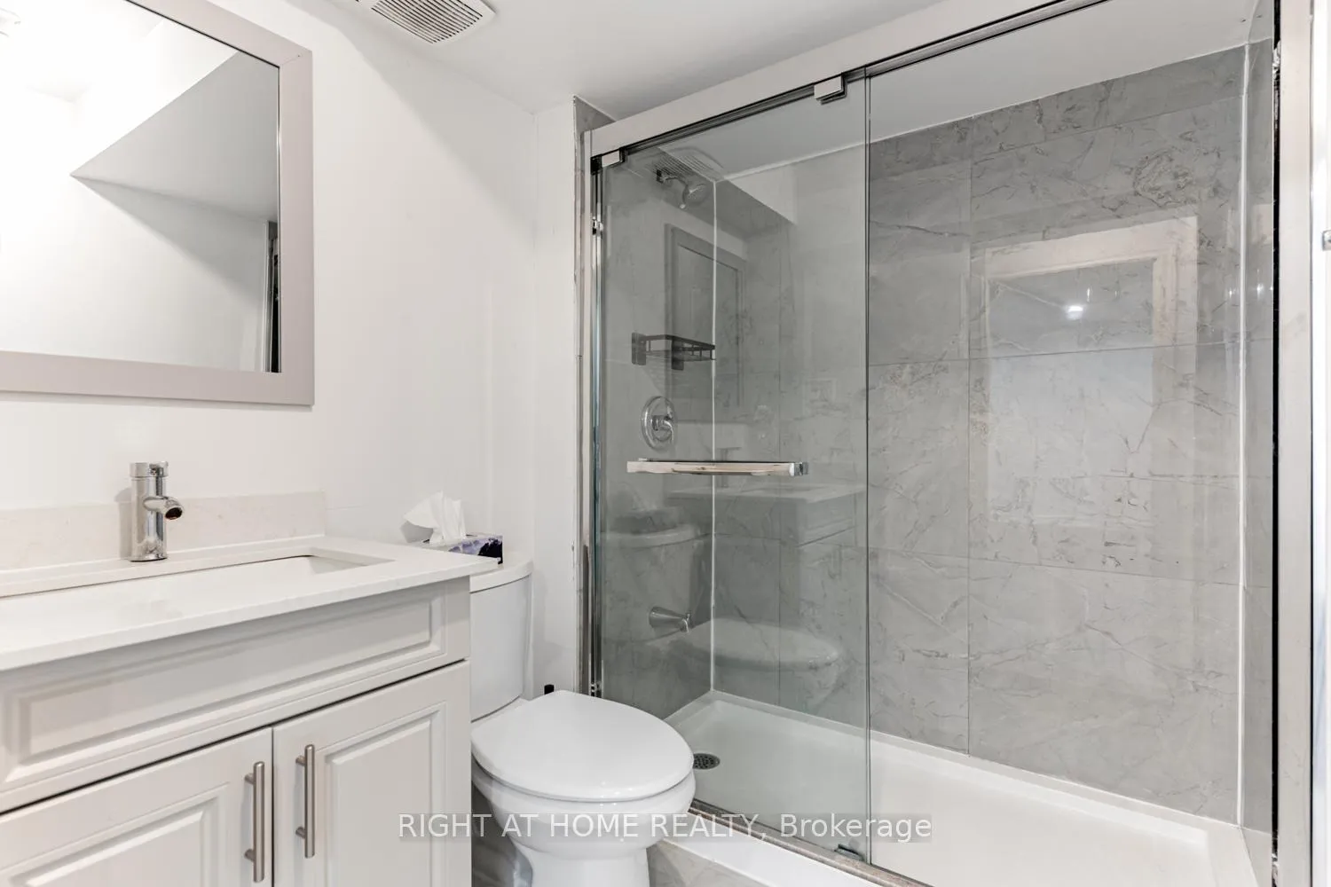 Photo 33 of 222 Albright Road, Brampton, Fletcher's Creek Village — HOMEH