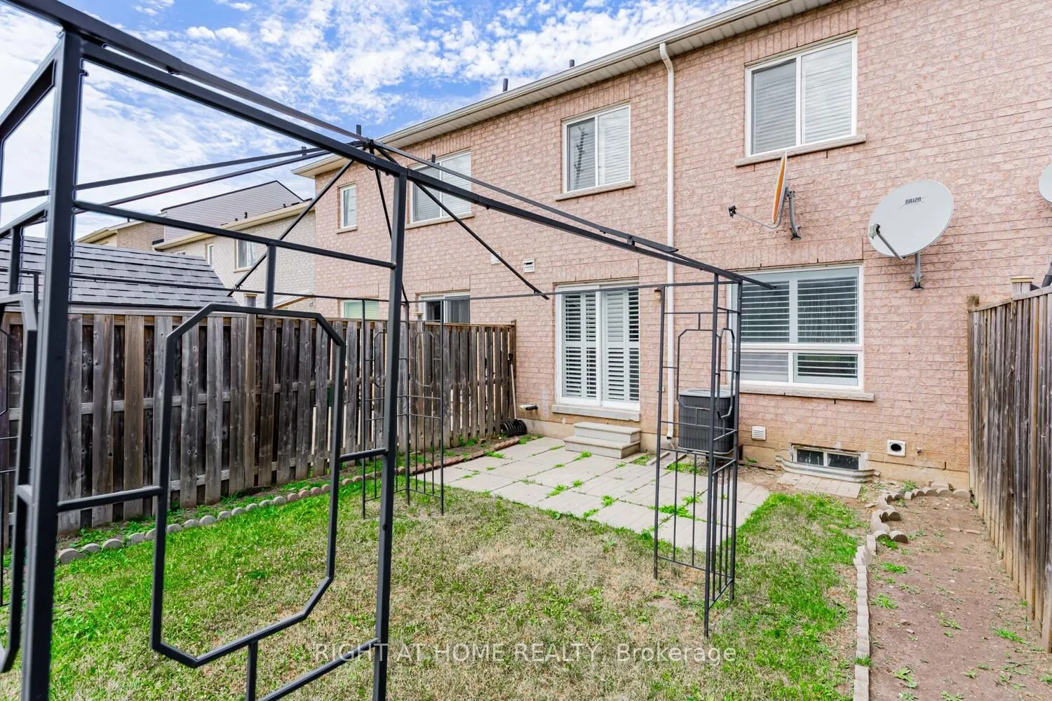 Photo 36 of 222 Albright Road, Brampton, Fletcher's Creek Village — HOMEH