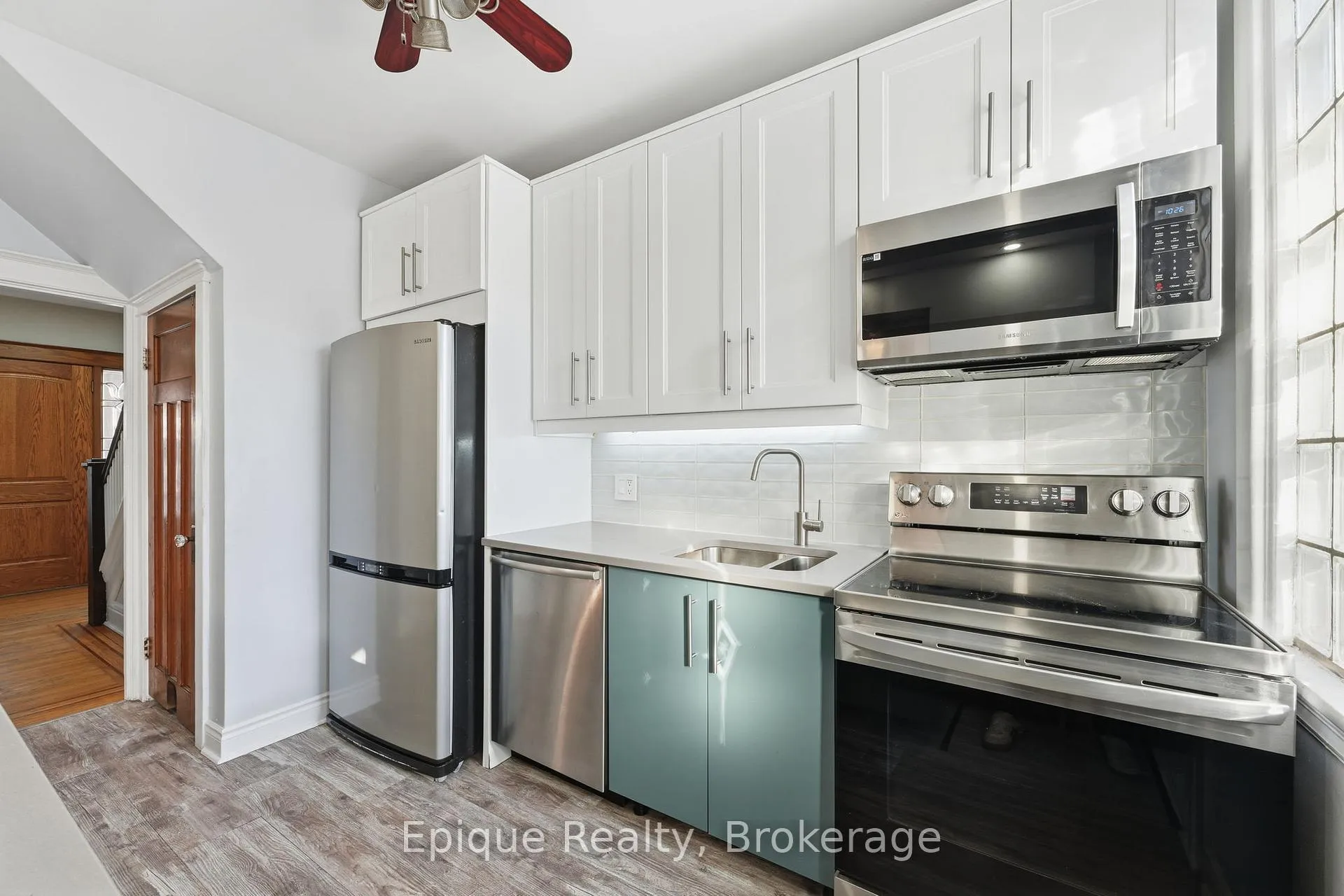 Photo 16 of 67 Kensington Avenue S, Hamilton, Delta — HOMEH