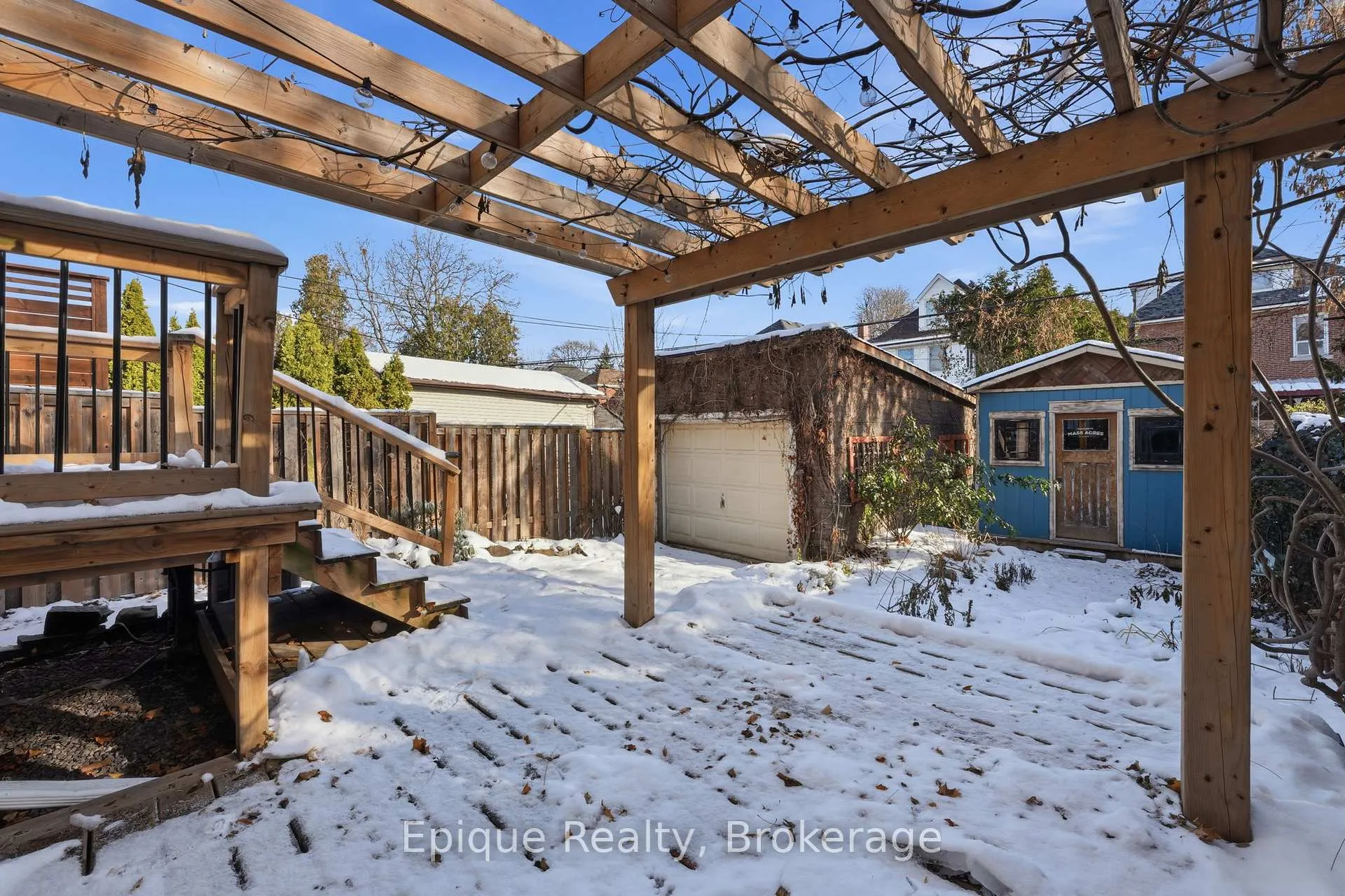 Photo 32 of 67 Kensington Avenue S, Hamilton, Delta — HOMEH