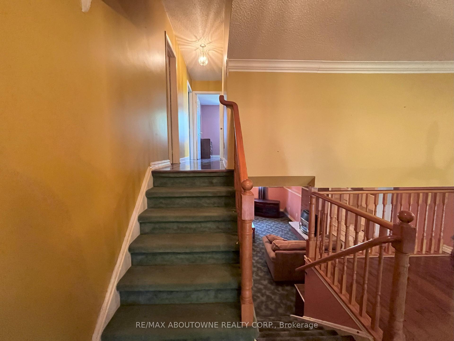 Photo 15 of 6 Renwick Road, Clarington, Courtice — HOMEH