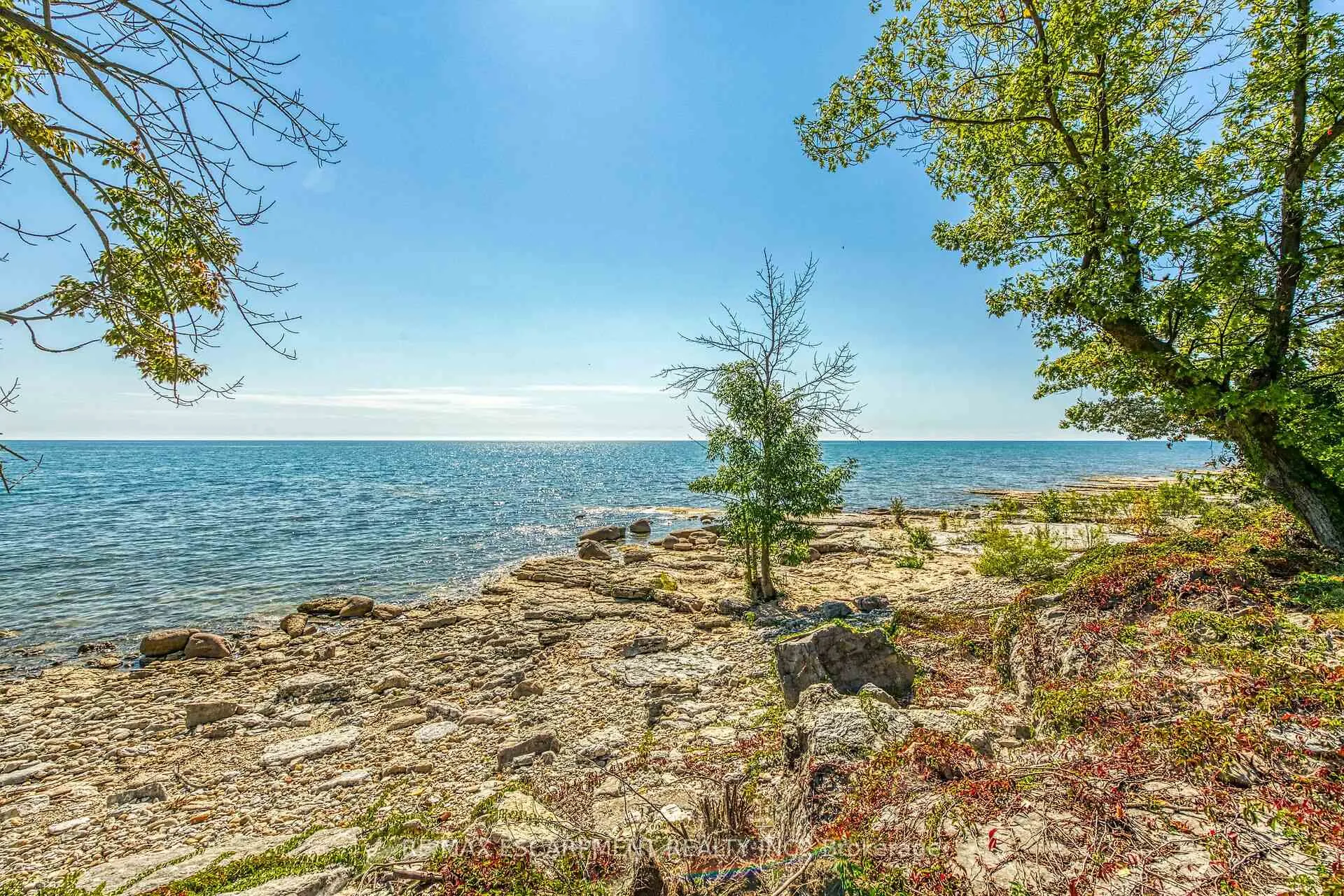Photo 9 of 1645 Lakeshore Road, Haldimand — HOMEH