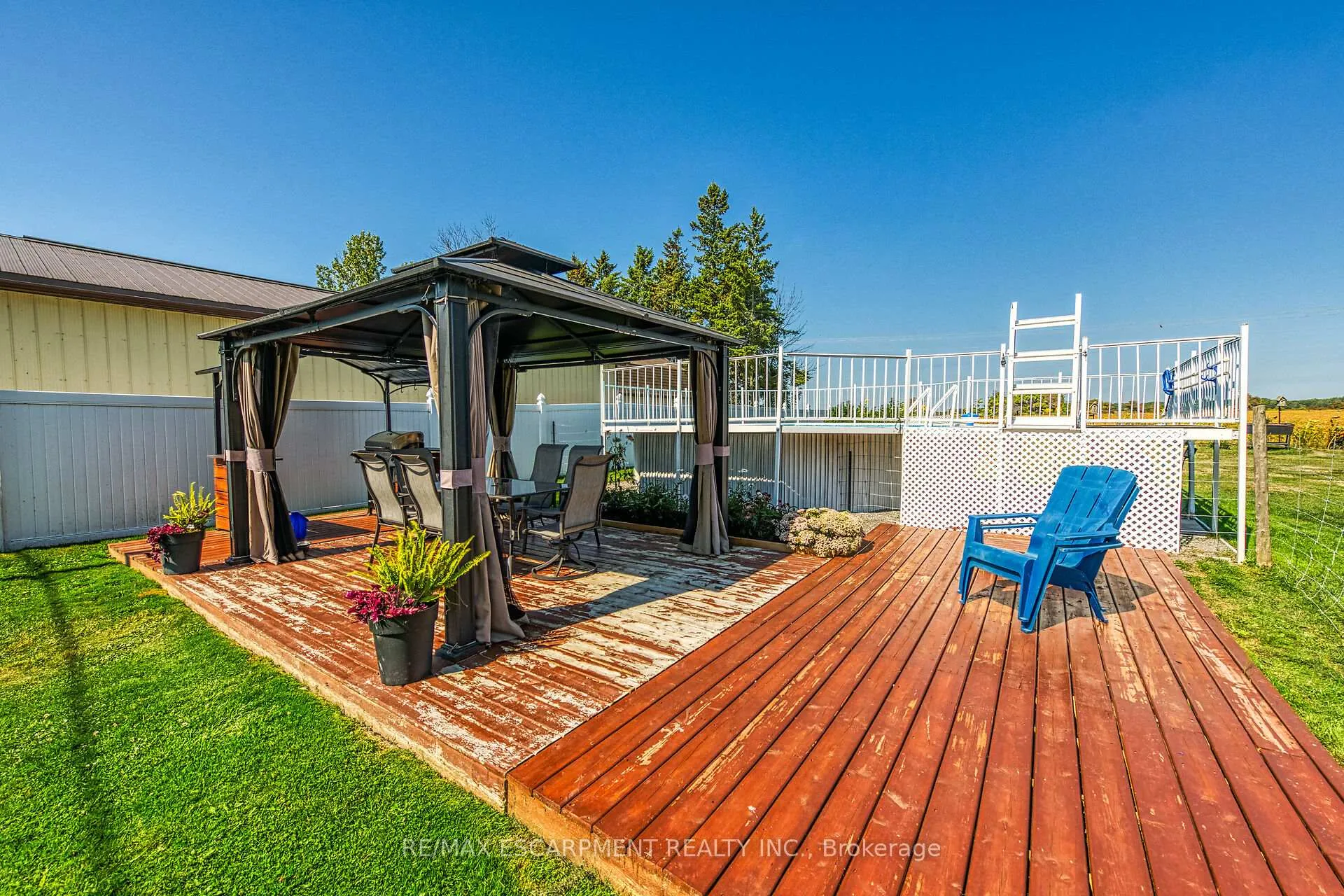 Photo 35 of 1645 Lakeshore Road, Haldimand — HOMEH