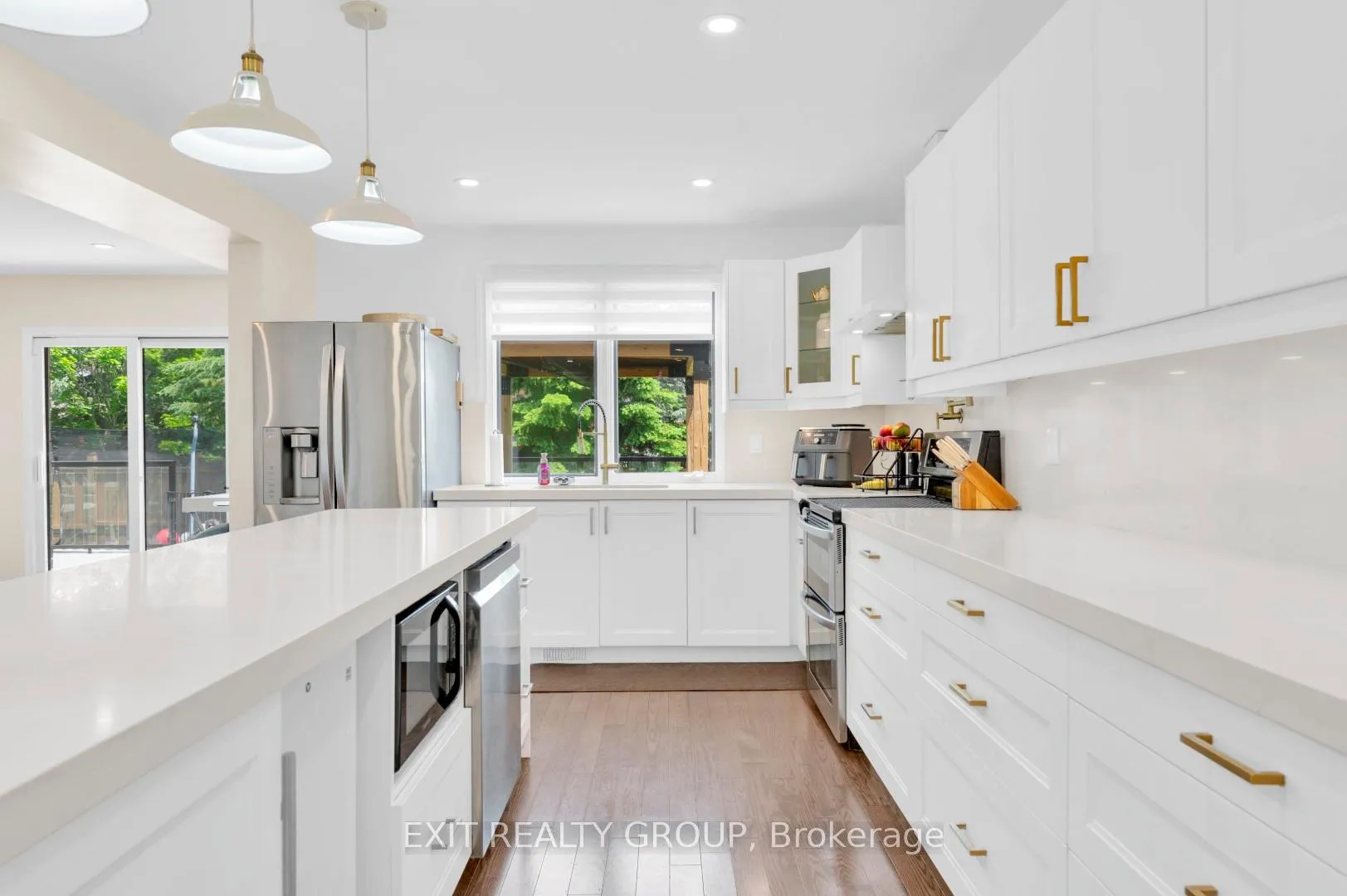 Photo 8 of 33 Dungannon Drive, Belleville — HOMEH