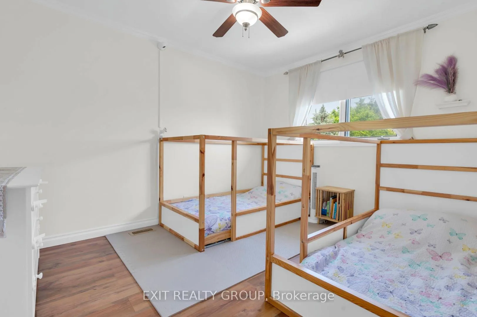 Photo 19 of 33 Dungannon Drive, Belleville — HOMEH