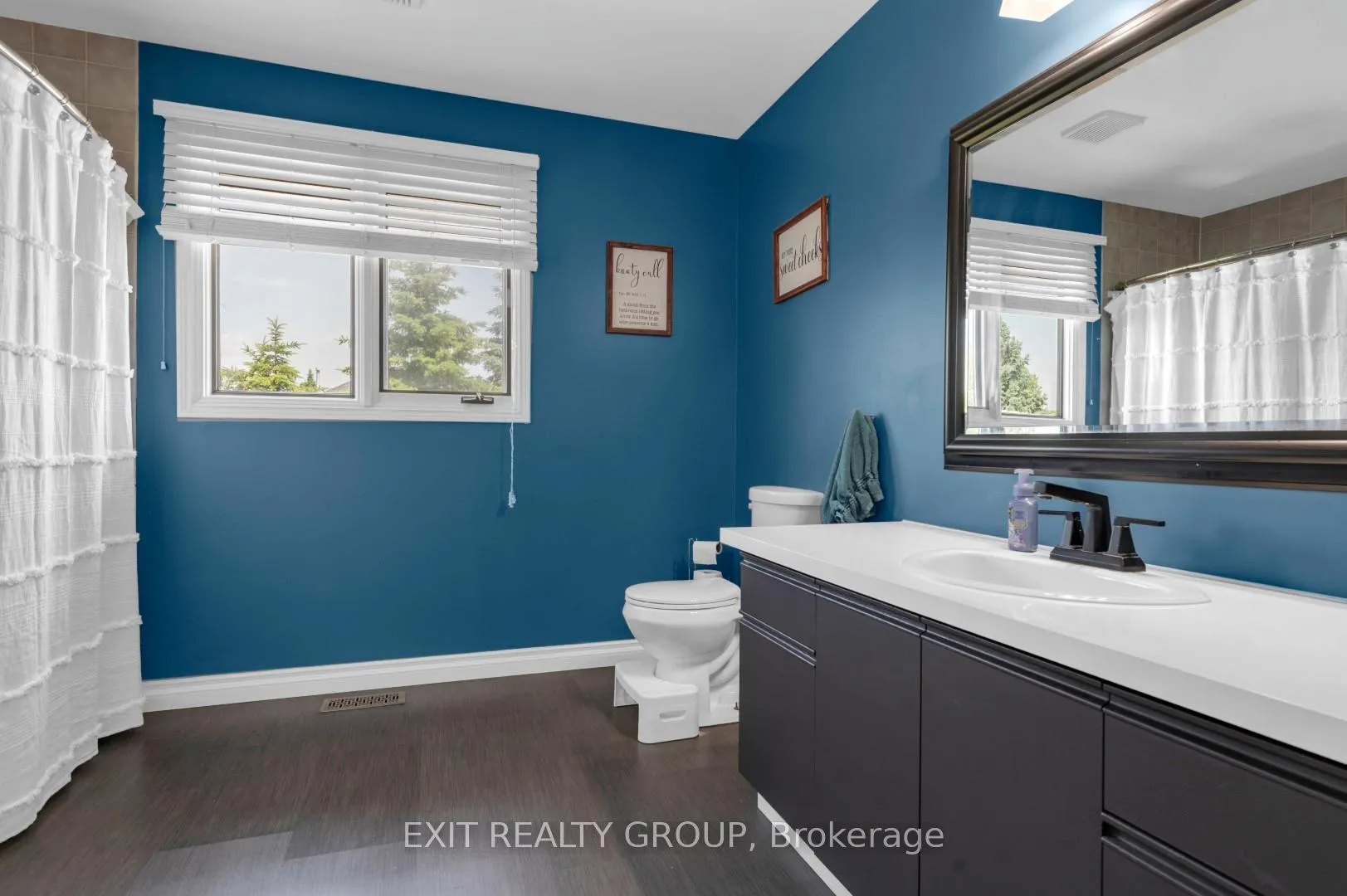 Photo 22 of 33 Dungannon Drive, Belleville — HOMEH