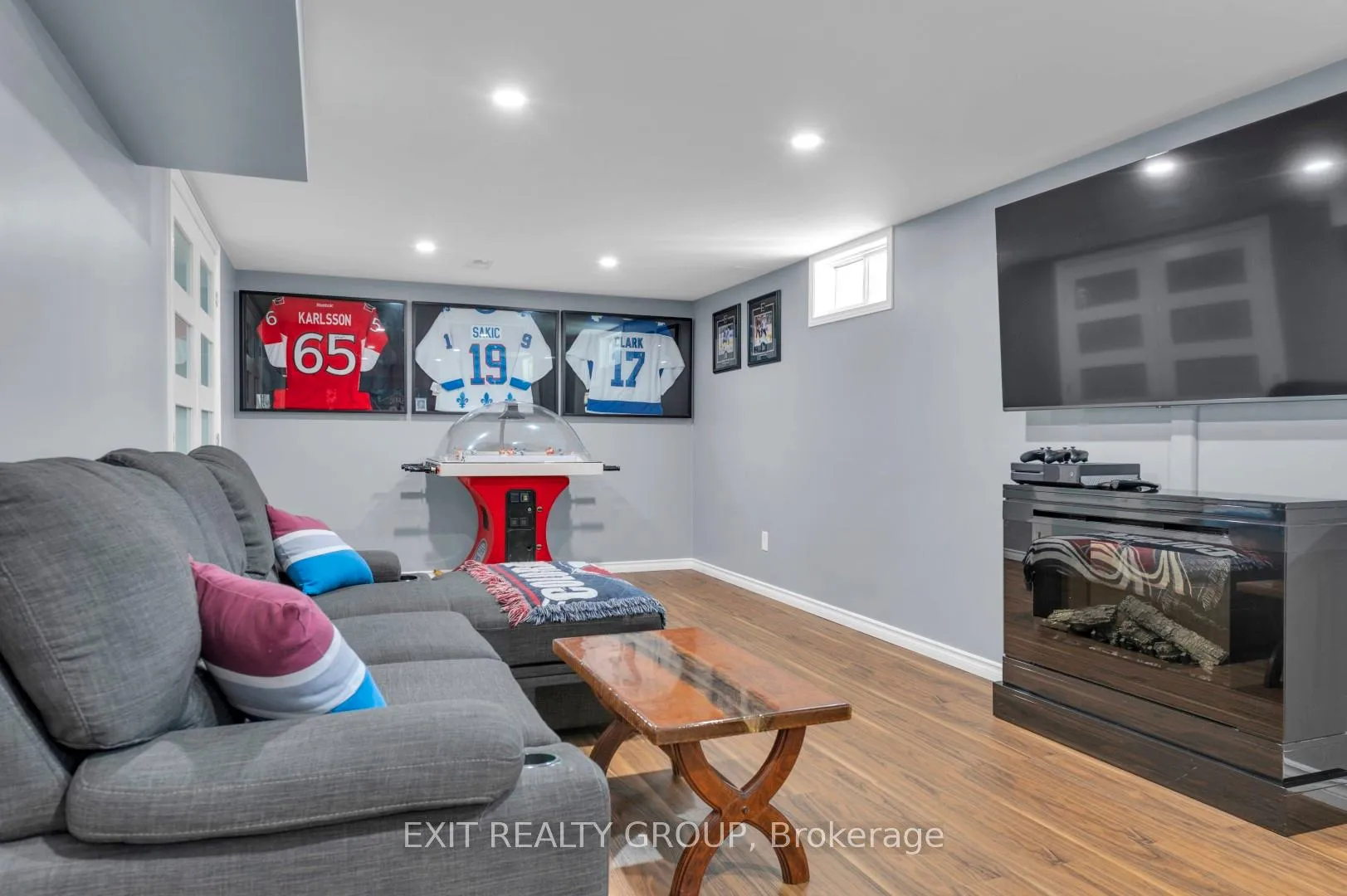 Photo 26 of 33 Dungannon Drive, Belleville — HOMEH