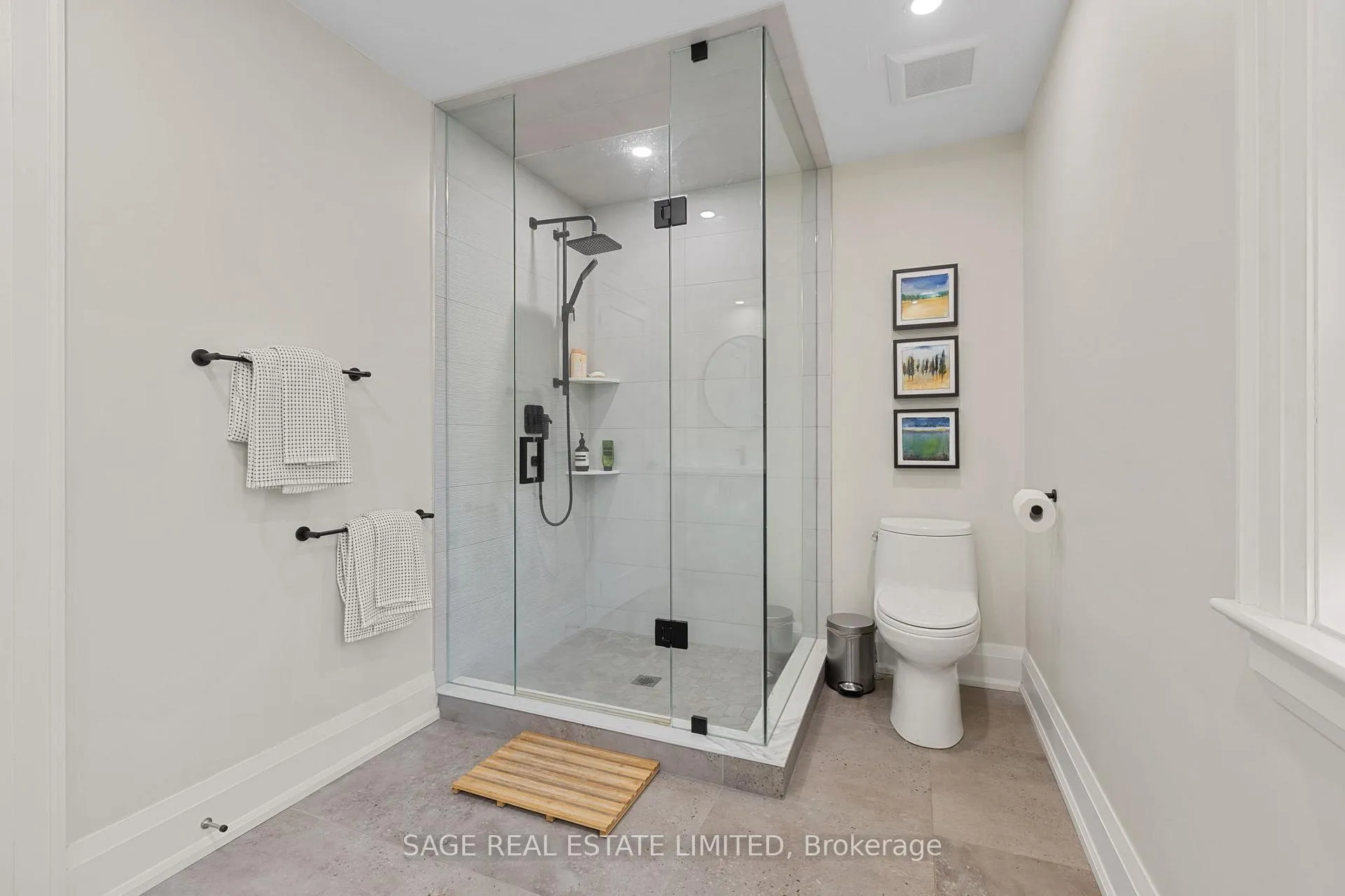 Photo 20 of 394 Keewatin Avenue, Toronto, Mount Pleasant East — HOMEH
