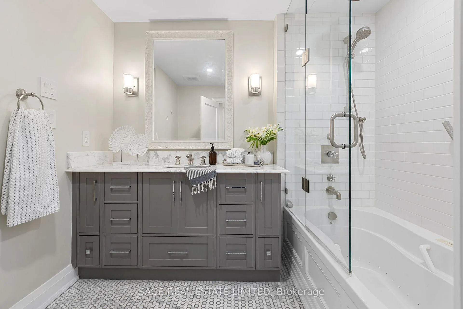 Photo 26 of 394 Keewatin Avenue, Toronto, Mount Pleasant East — HOMEH