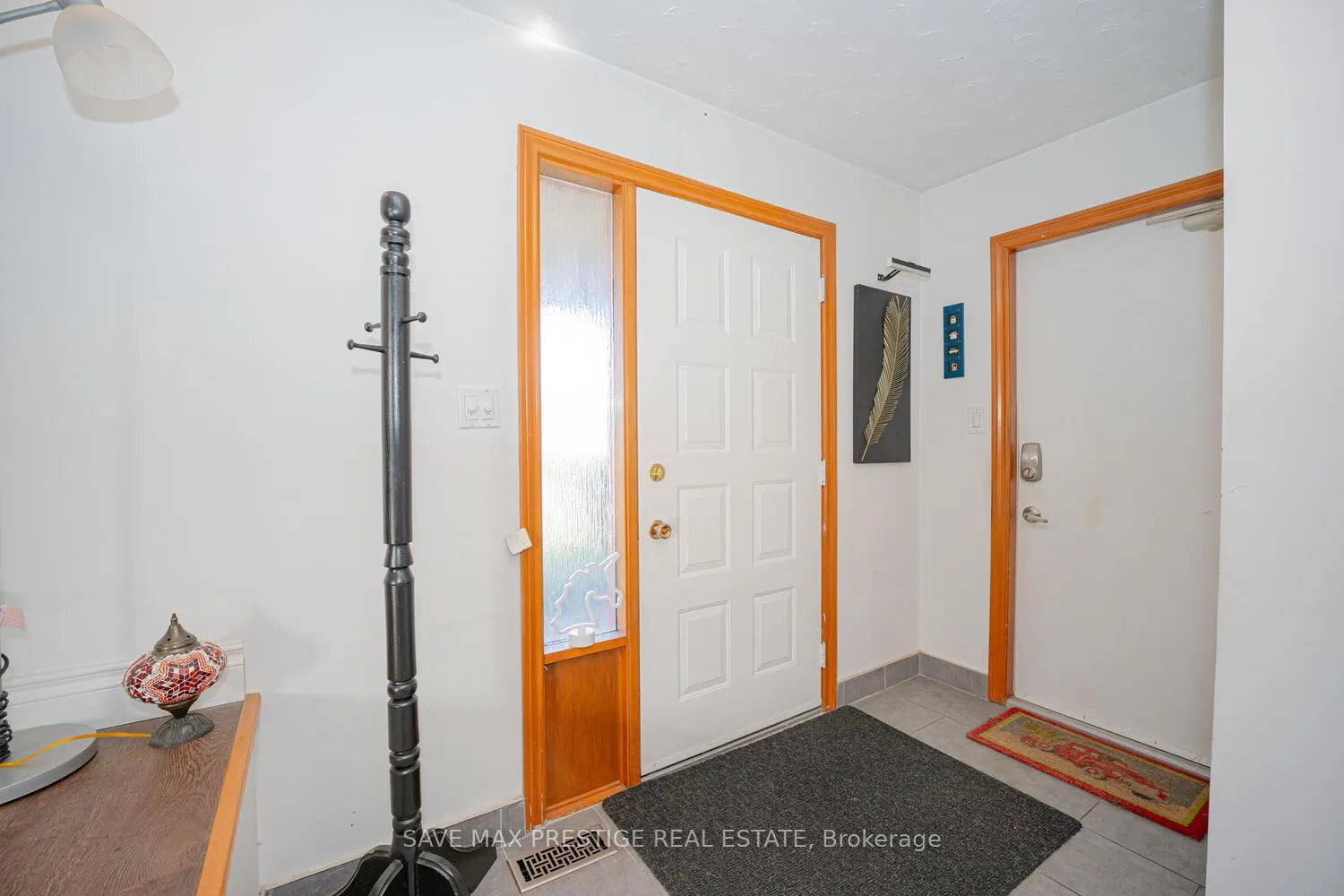 Photo 5 of 84 Wimbleton Crescent, Kitchener — HOMEH