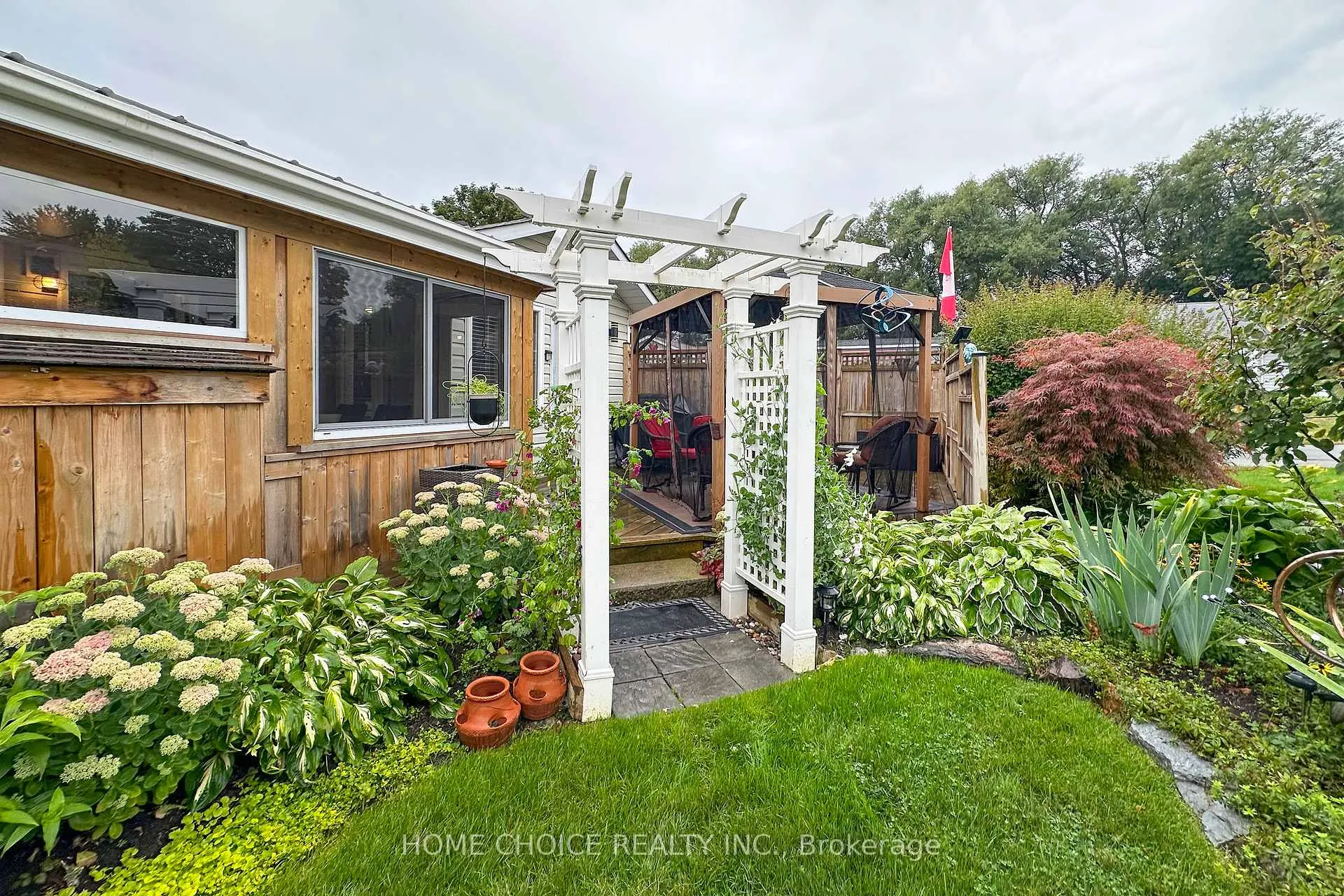 Photo 31 of 29 Cornerbrook Court, Clarington, Newcastle — HOMEH