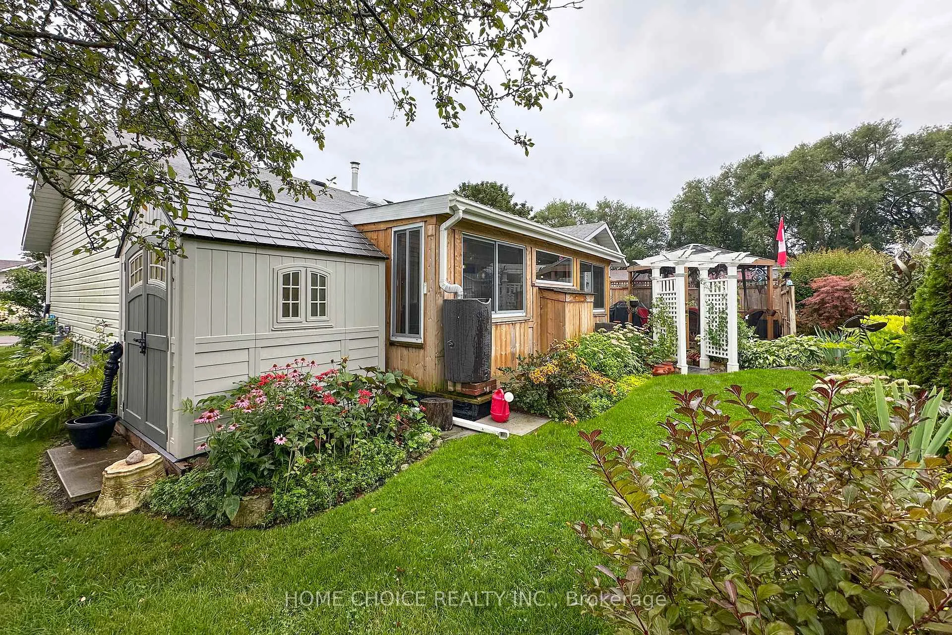 Photo 32 of 29 Cornerbrook Court, Clarington, Newcastle — HOMEH