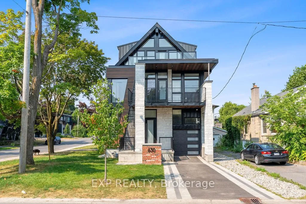 Front of 630 Tweedsmuir Avenue