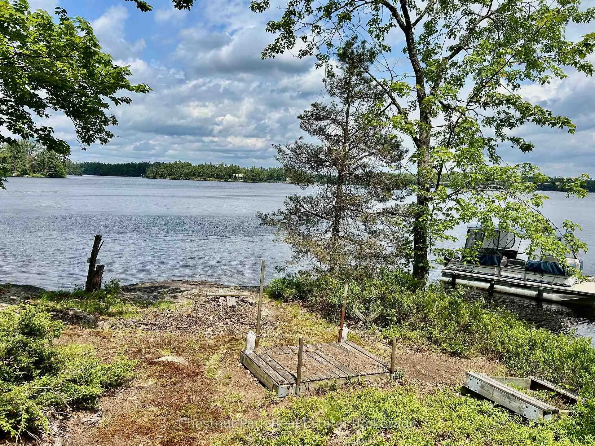 Photo 4 of Part 2 Burnt Island, Gravenhurst — HOMEH