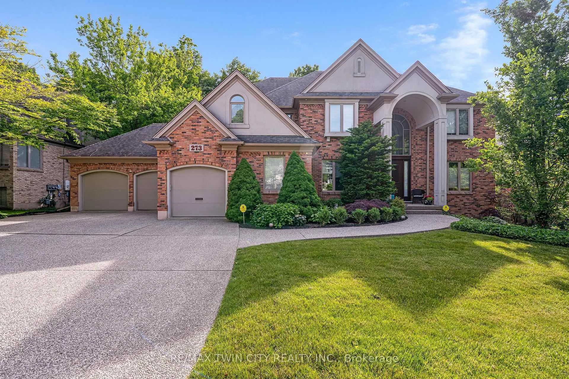 Photo 2 of 273 Carrington Place, Waterloo — HOMEH