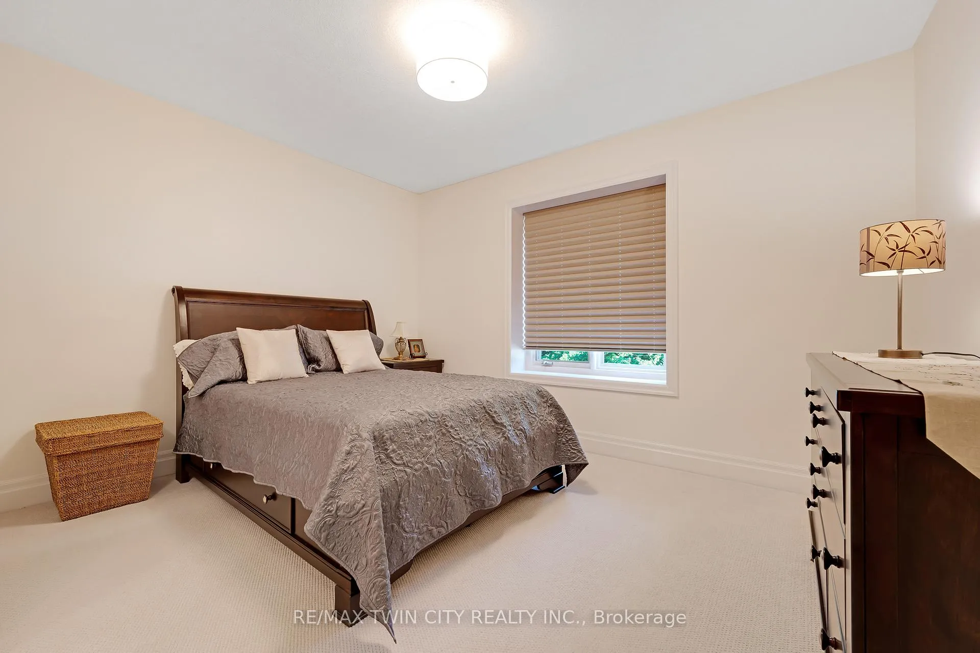 Photo 31 of 273 Carrington Place, Waterloo — HOMEH