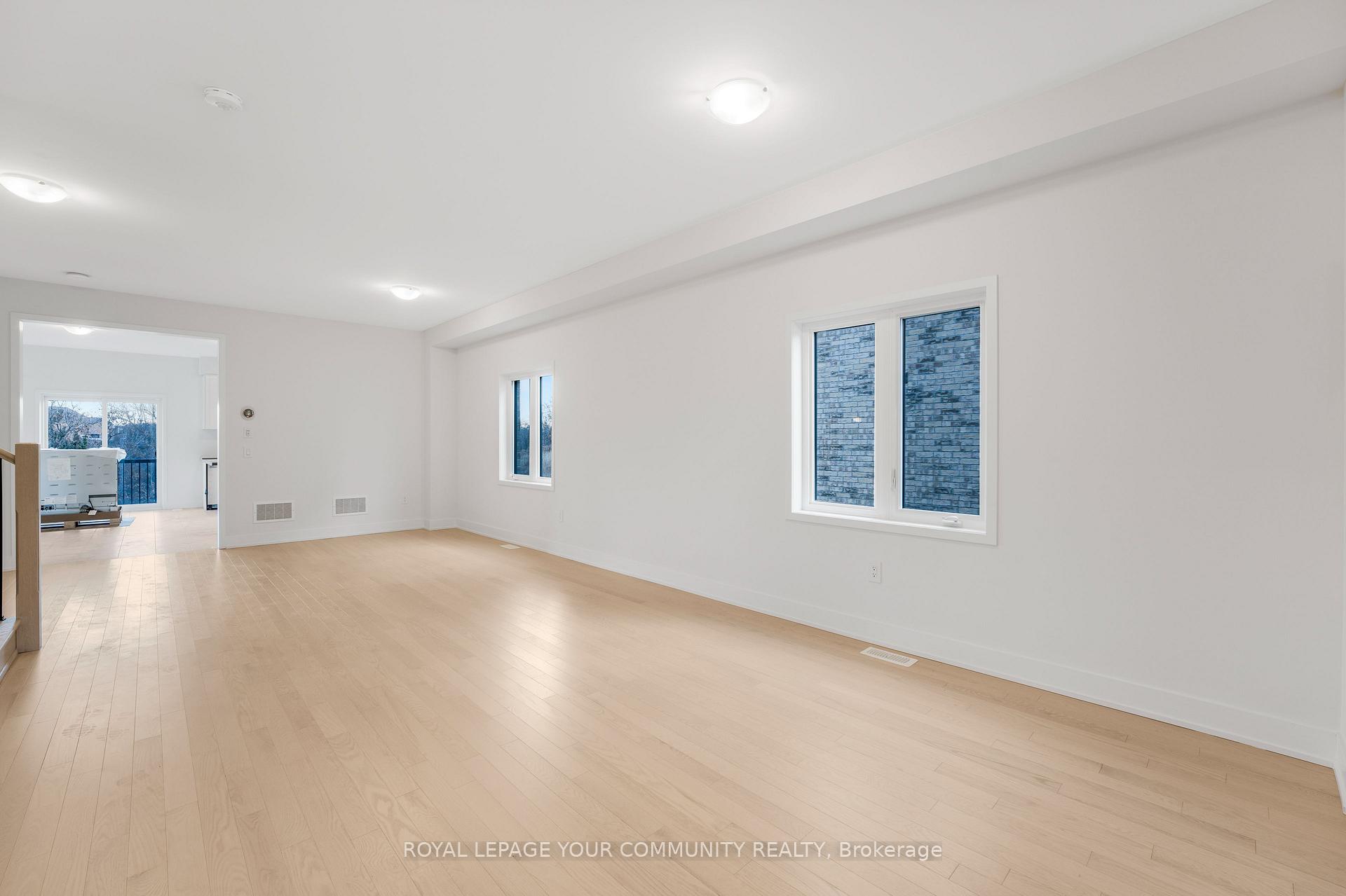 Photo 5 of 46 Altamira Road, Brampton, Vales of Castlemore — HOMEH