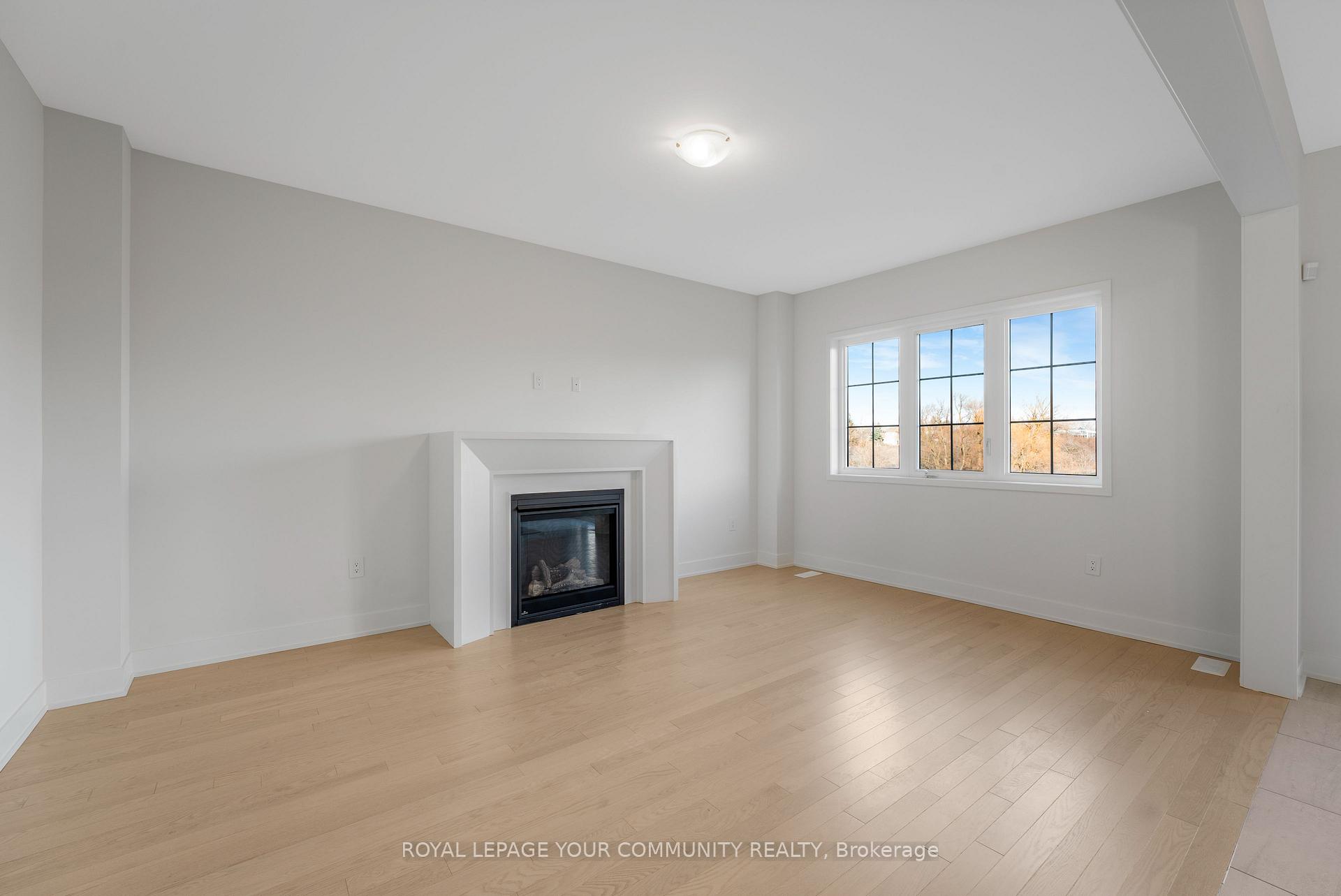 Photo 8 of 46 Altamira Road, Brampton, Vales of Castlemore — HOMEH