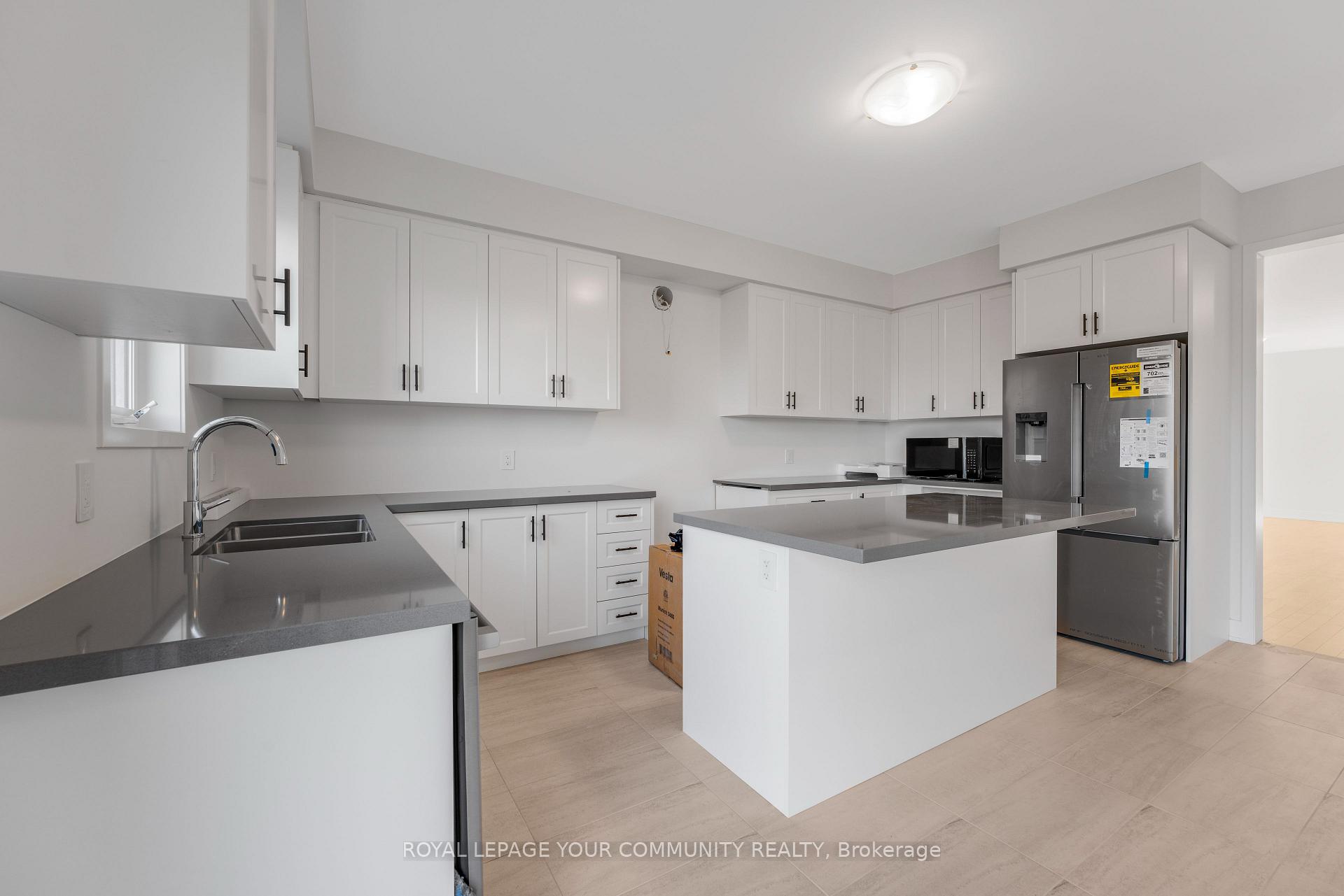 Photo 11 of 46 Altamira Road, Brampton, Vales of Castlemore — HOMEH