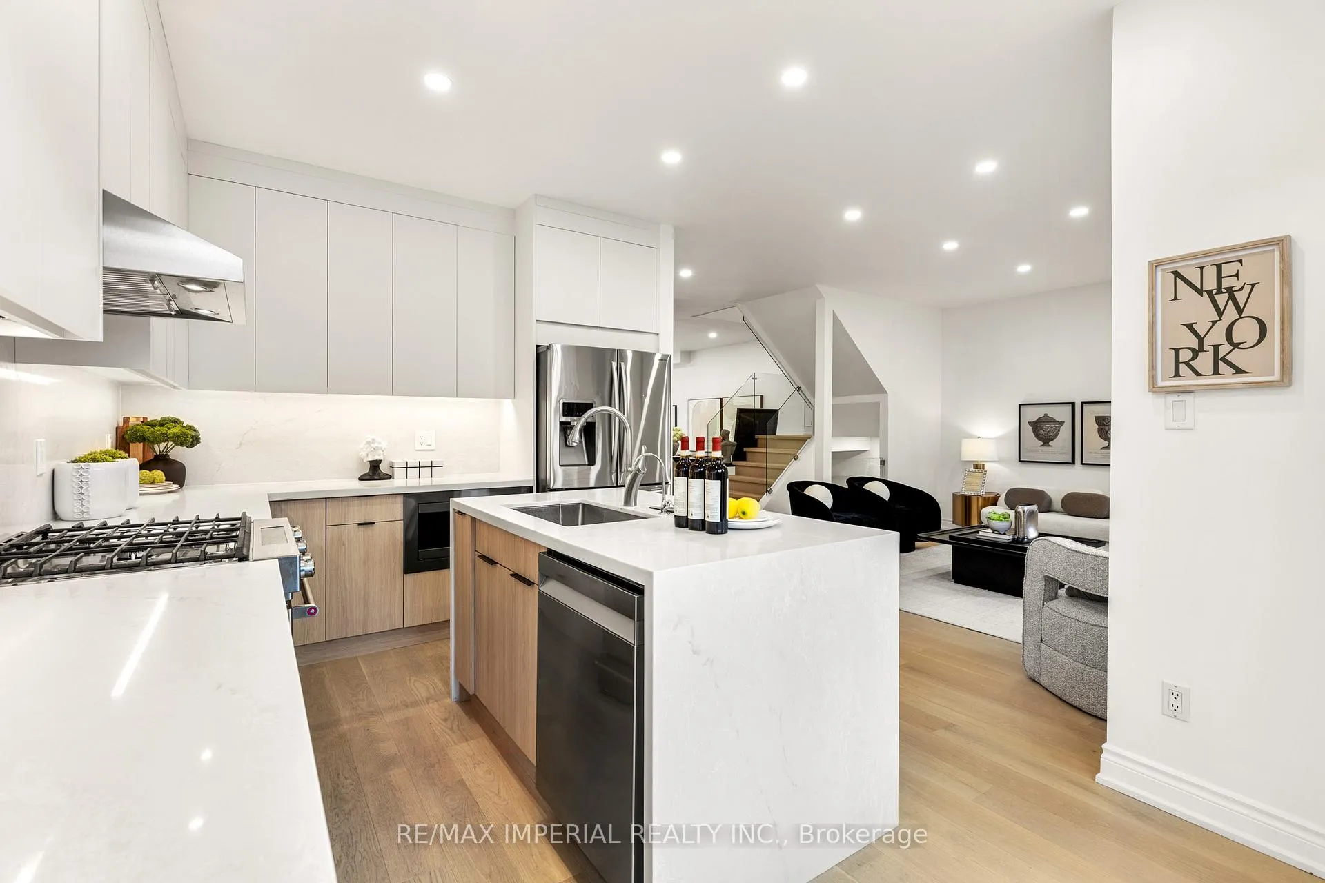 Photo 21 of 59 Amparo Drive, Vaughan, Vellore Village — HOMEH