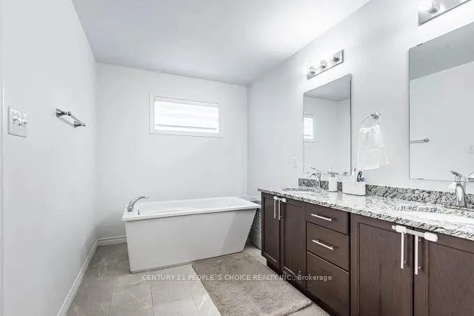 Photo 14 of 23 Saddlebrook Court, Kitchener — HOMEH