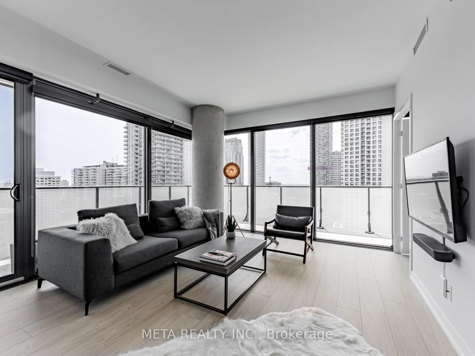 Photo 11 of Unit 2210, 161 Roehampton Avenue E, Toronto, Mount Pleasant West — HOMEH
