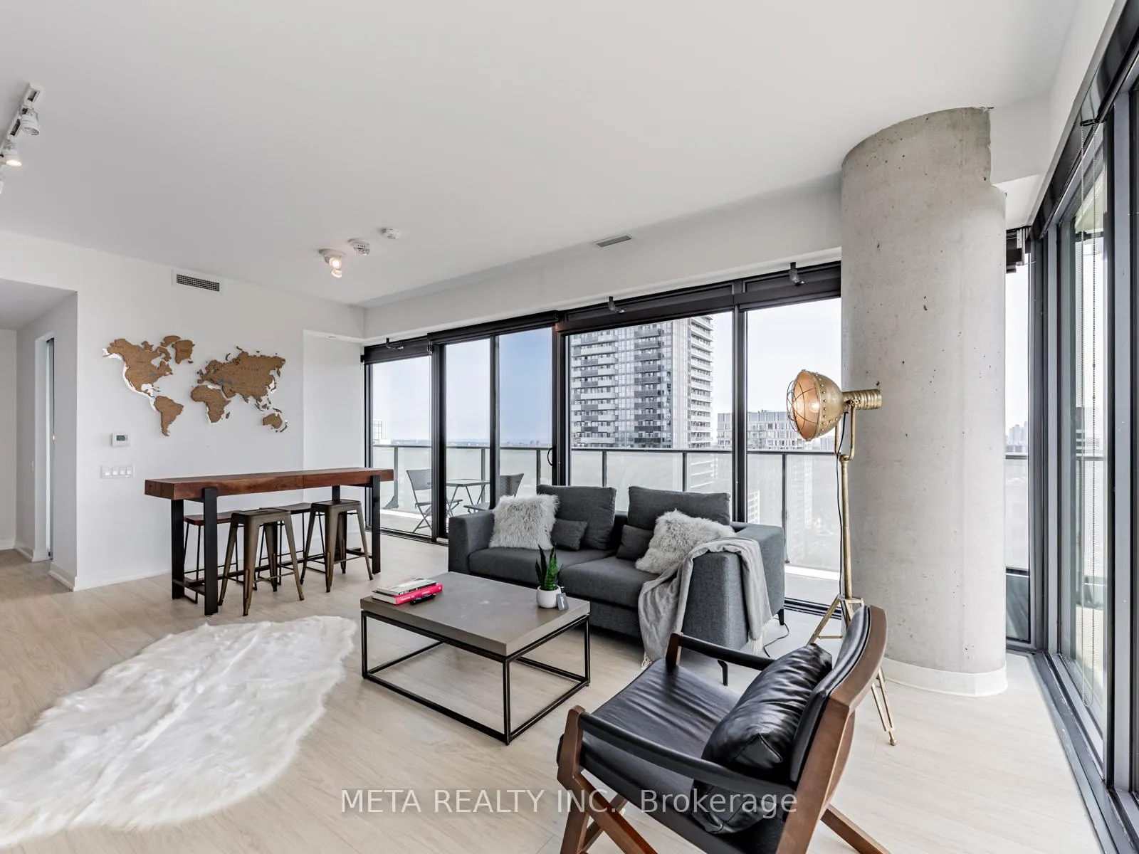 Photo 13 of Unit 2210, 161 Roehampton Avenue E, Toronto, Mount Pleasant West — HOMEH