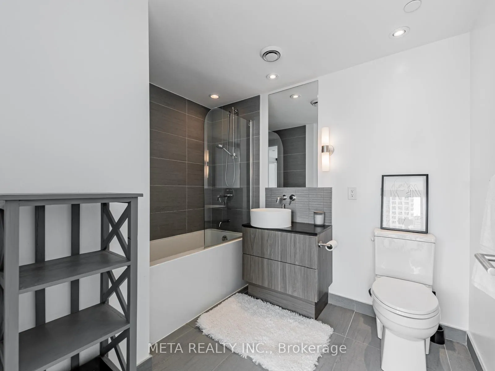 Photo 19 of Unit 2210, 161 Roehampton Avenue E, Toronto, Mount Pleasant West — HOMEH
