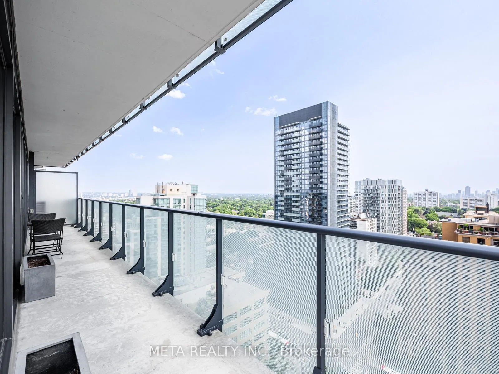 Photo 24 of Unit 2210, 161 Roehampton Avenue E, Toronto, Mount Pleasant West — HOMEH