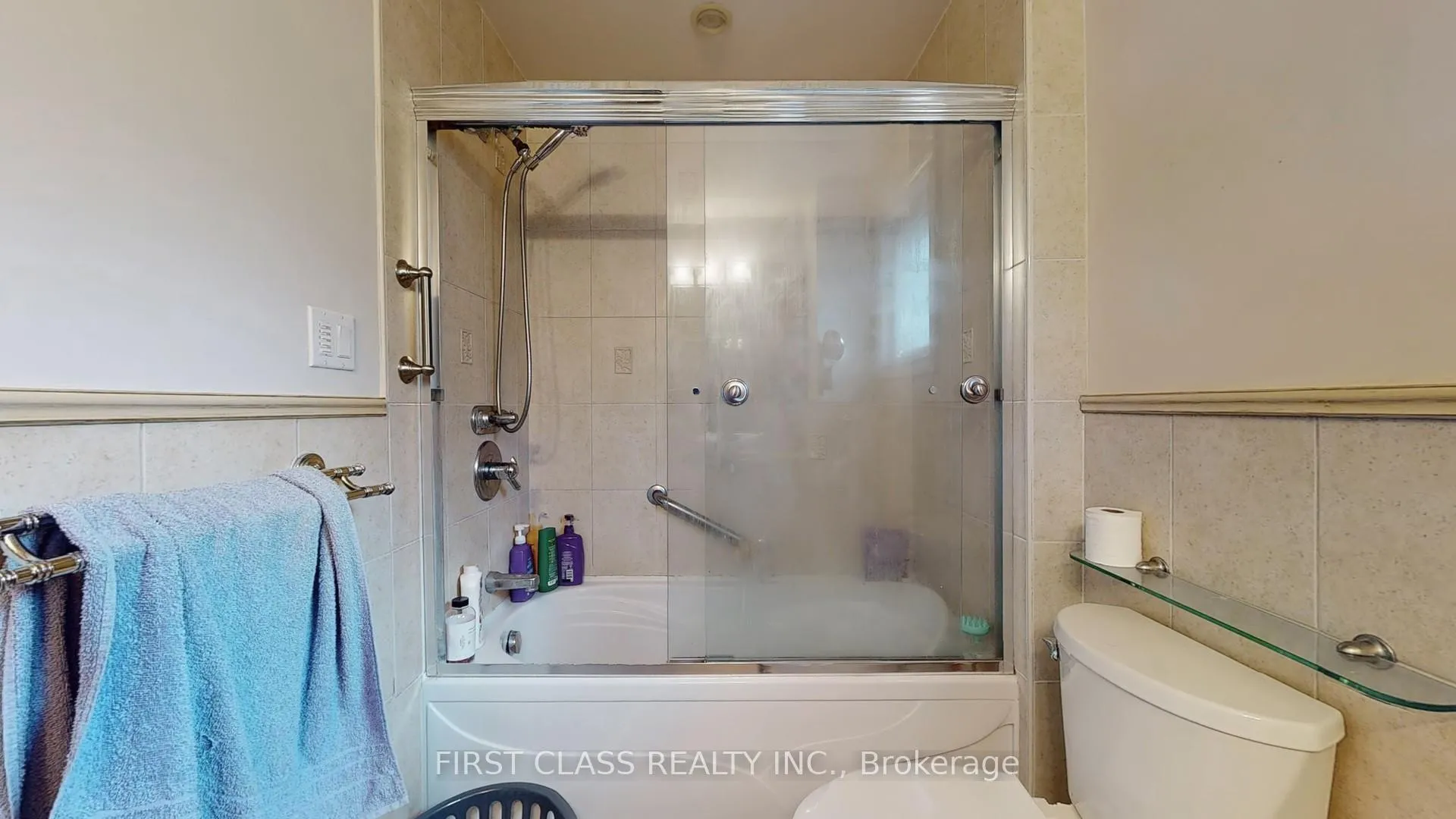 Photo 15 of 31 Richwood Drive, Markham, Sherwood-Amberglen — HOMEH