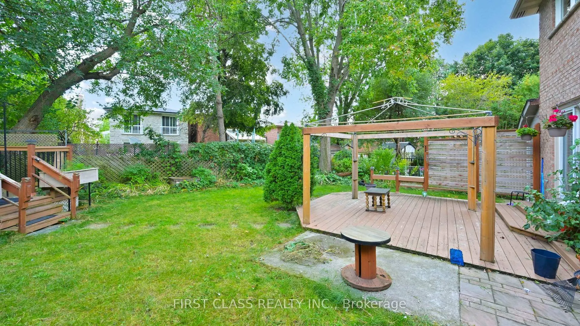 Photo 17 of 31 Richwood Drive, Markham, Sherwood-Amberglen — HOMEH