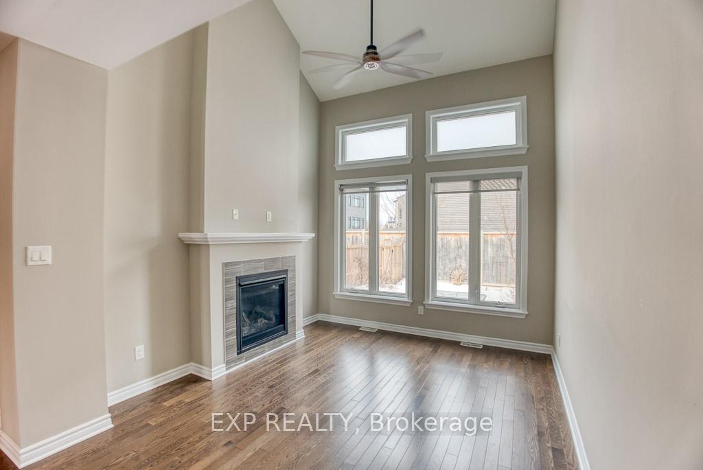Photo 16 of 758 Carnelian Crescent, Ottawa, Riverside South/Gloucester Glen — HOMEH