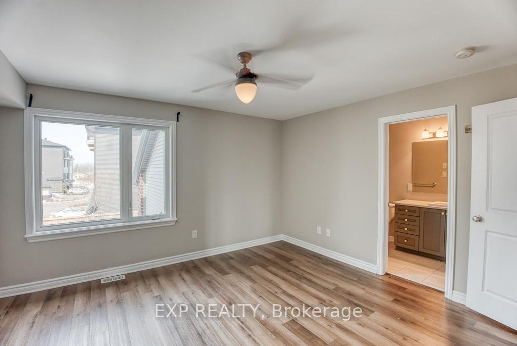 Photo 27 of 758 Carnelian Crescent, Ottawa, Riverside South/Gloucester Glen — HOMEH