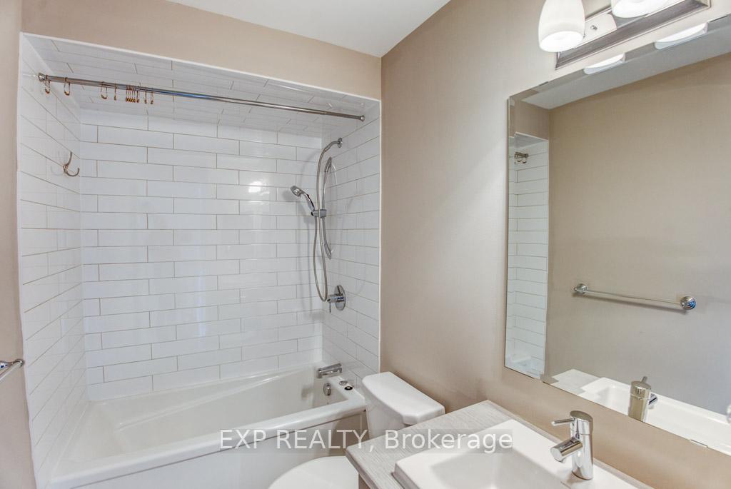 Photo 32 of 758 Carnelian Crescent, Ottawa, Riverside South/Gloucester Glen — HOMEH