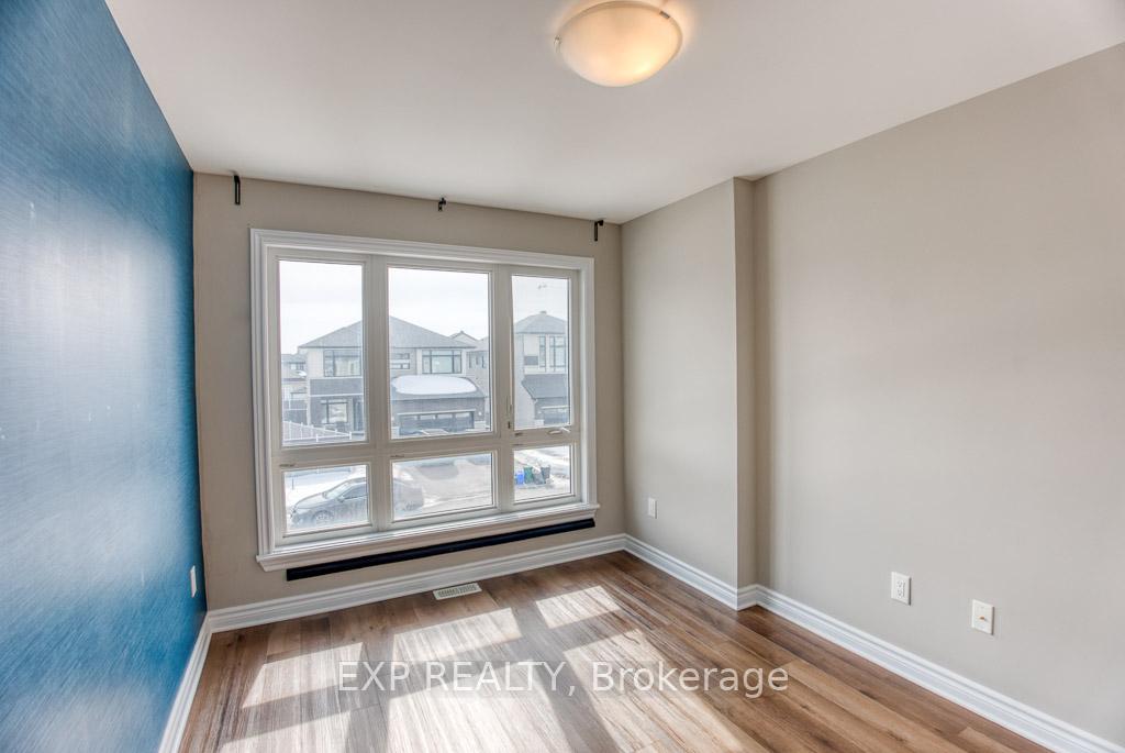 Photo 36 of 758 Carnelian Crescent, Ottawa, Riverside South/Gloucester Glen — HOMEH