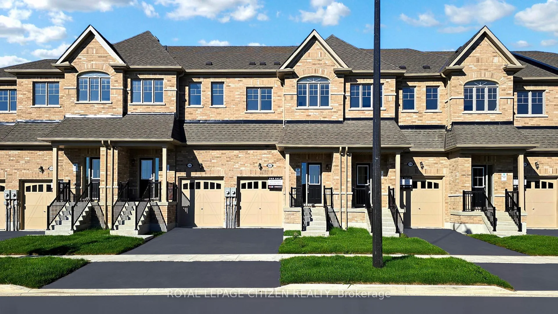 Front of 142 North Garden Boulevard