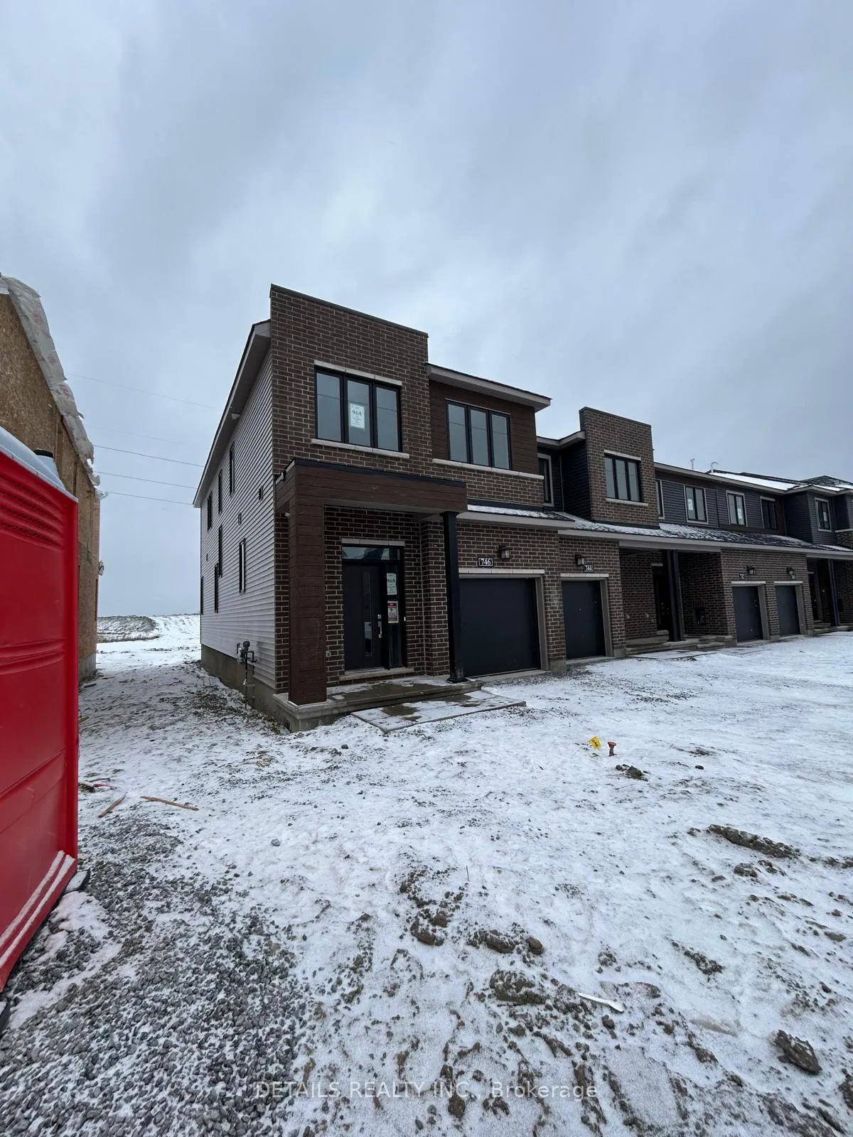 Photo 1 of 746 Fairline Row, Ottawa, Kanata - Emerald Meadows/Trailwest — HOMEH