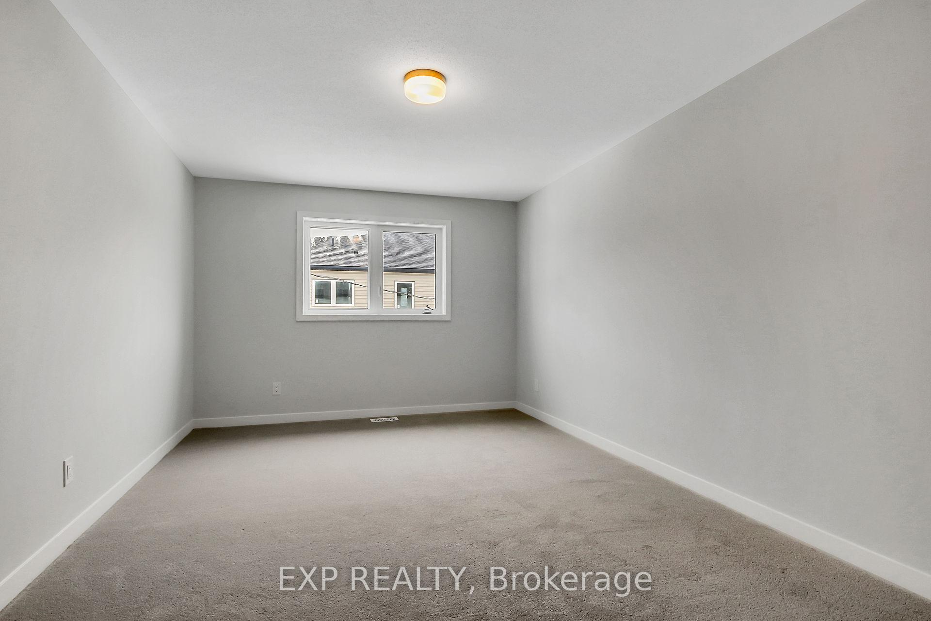 Photo 12 of 662 Cygnus Street, Ottawa, Barrhaven - Half Moon Bay — HOMEH
