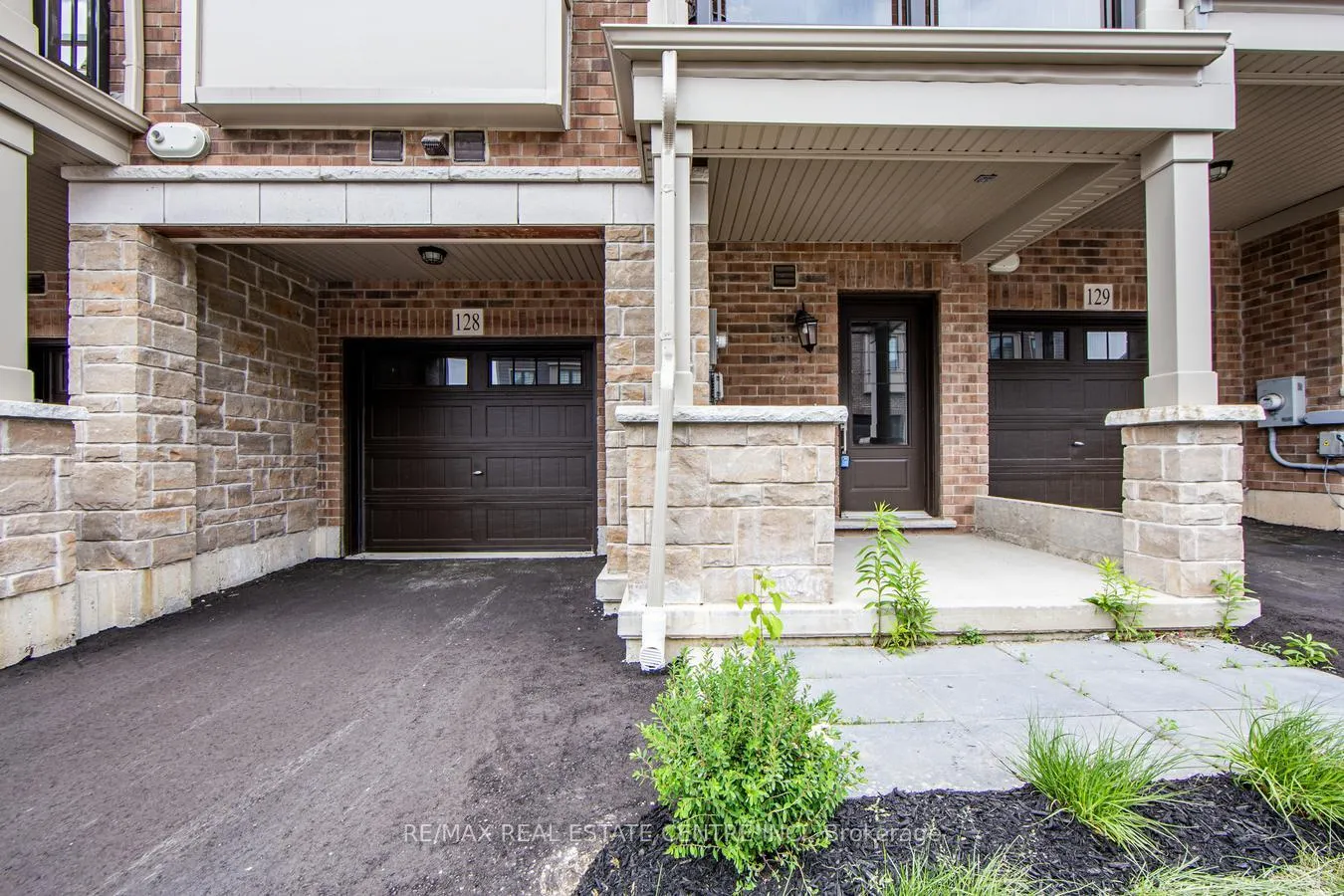 Photo 2 of Unit 128, 10 Birmingham Drive, Cambridge — HOMEH