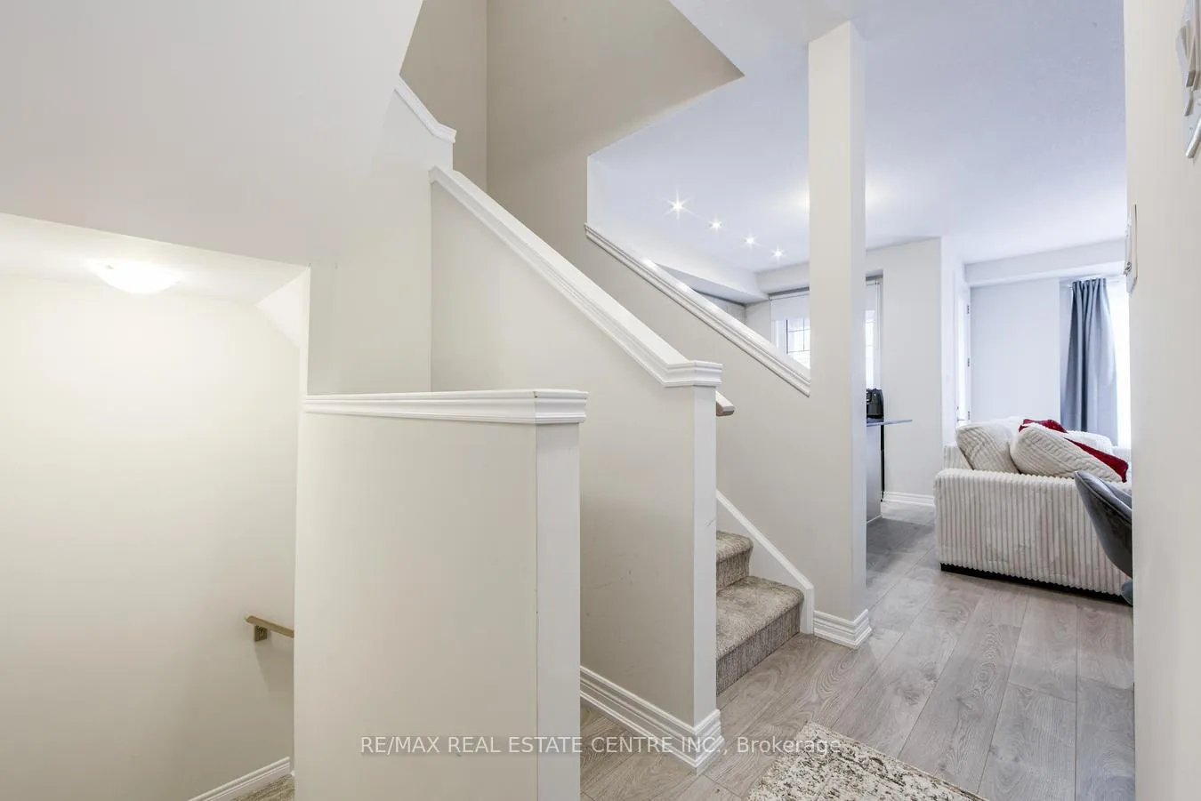 Photo 5 of Unit 128, 10 Birmingham Drive, Cambridge — HOMEH