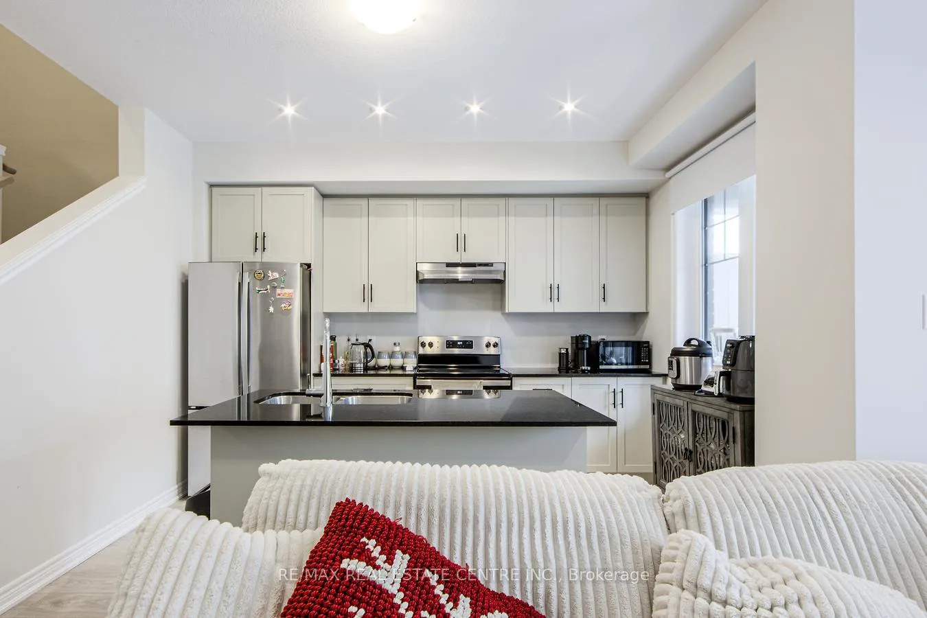 Photo 11 of Unit 128, 10 Birmingham Drive, Cambridge — HOMEH
